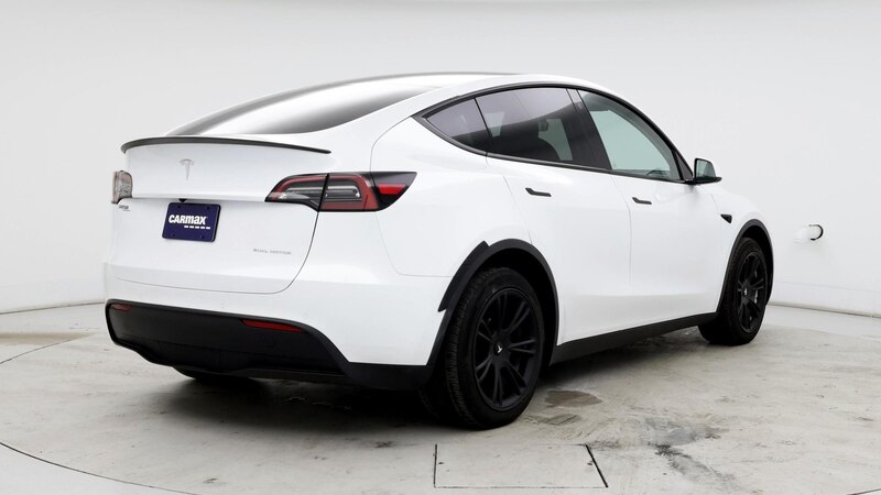 2022 Tesla Model Y Long Range 8