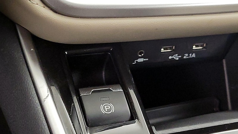 2021 Subaru Outback Limited 18
