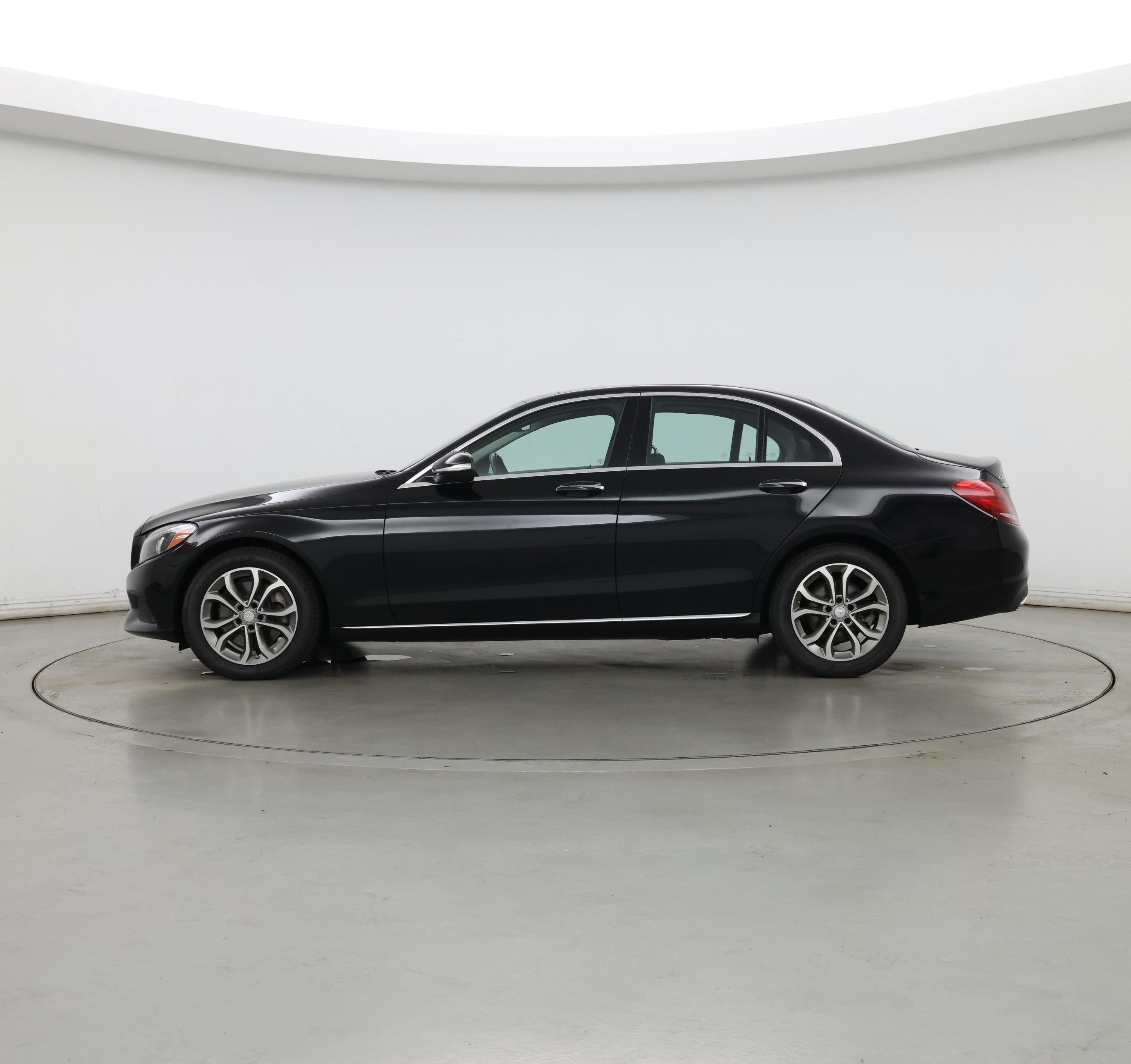 Thumbnail: 2015 Mercedes-Benz C-Class - 3