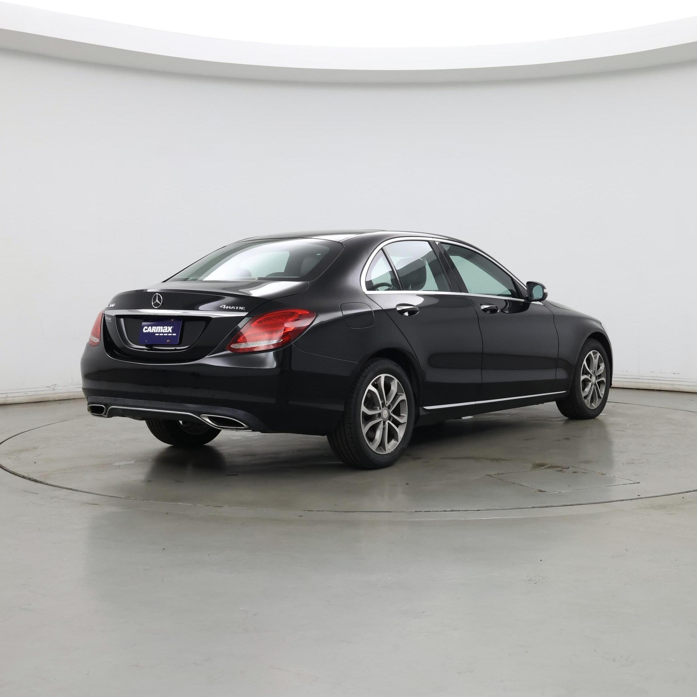 Thumbnail: 2015 Mercedes-Benz C-Class - 8