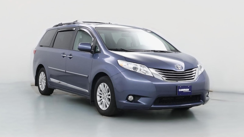 2015 Toyota Sienna XLE Hero Image