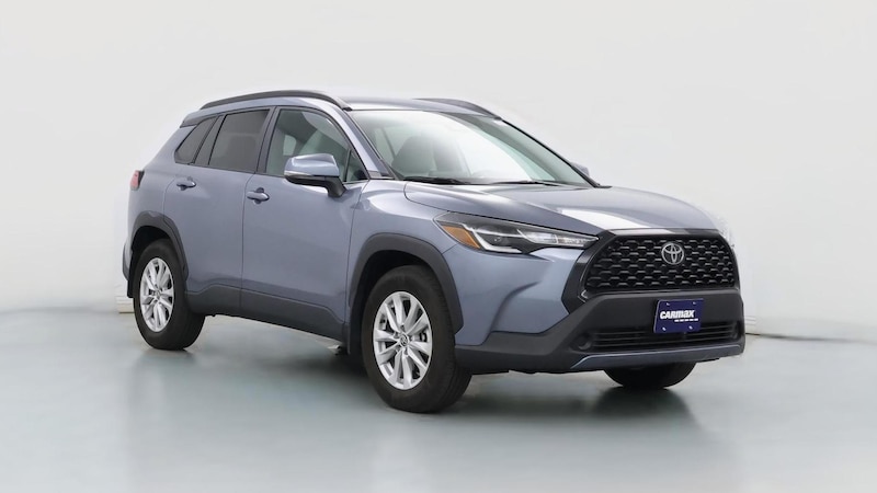 2022 Toyota Corolla Cross LE Hero Image