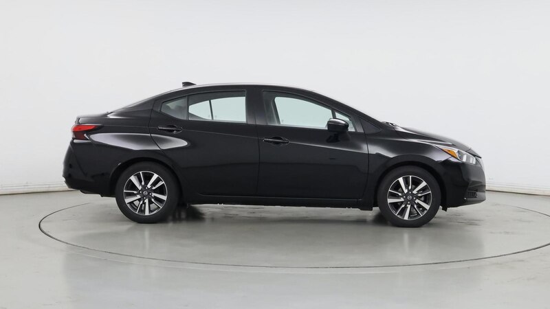 2021 Nissan Versa SV 7