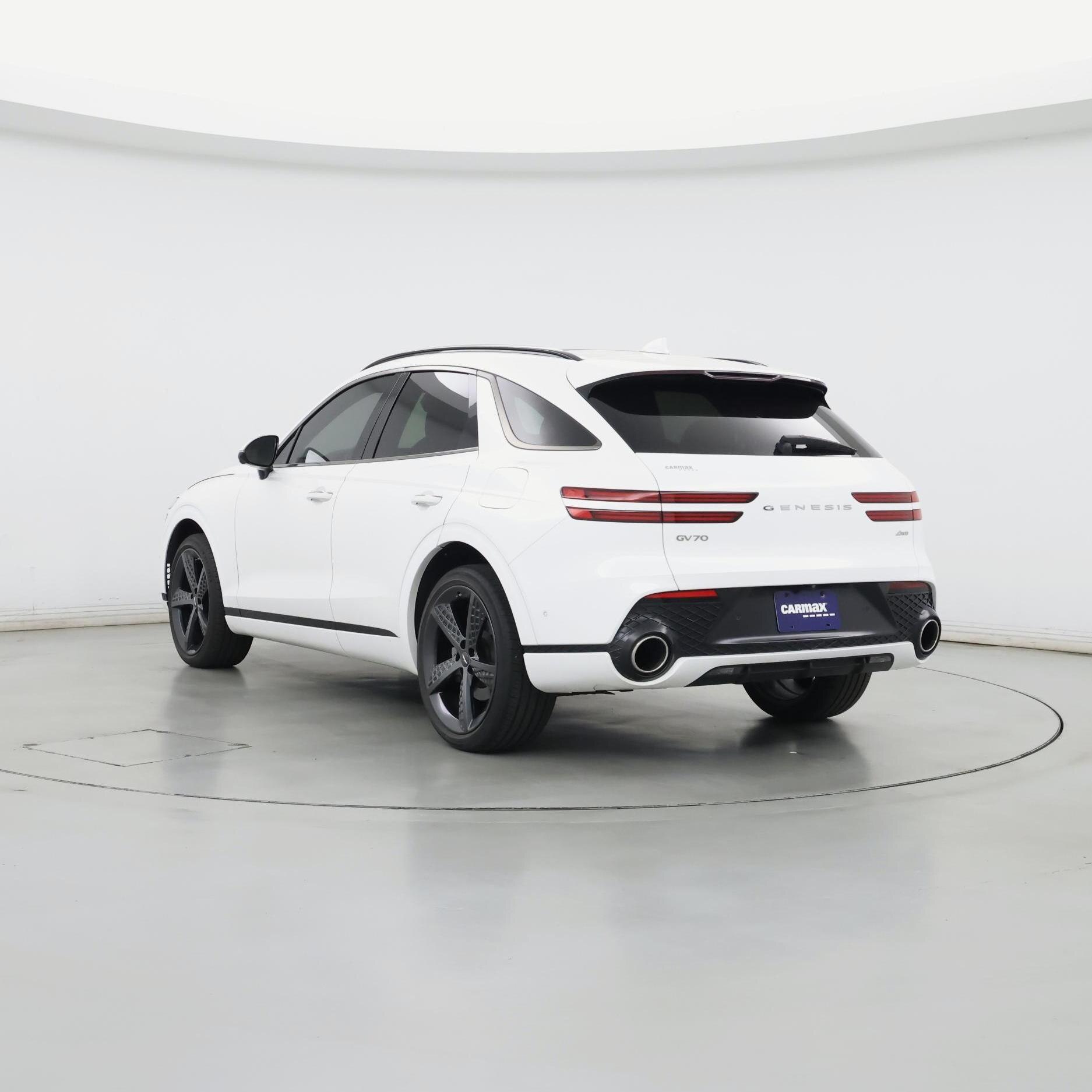 Thumbnail: 2022 Genesis GV70 - 2