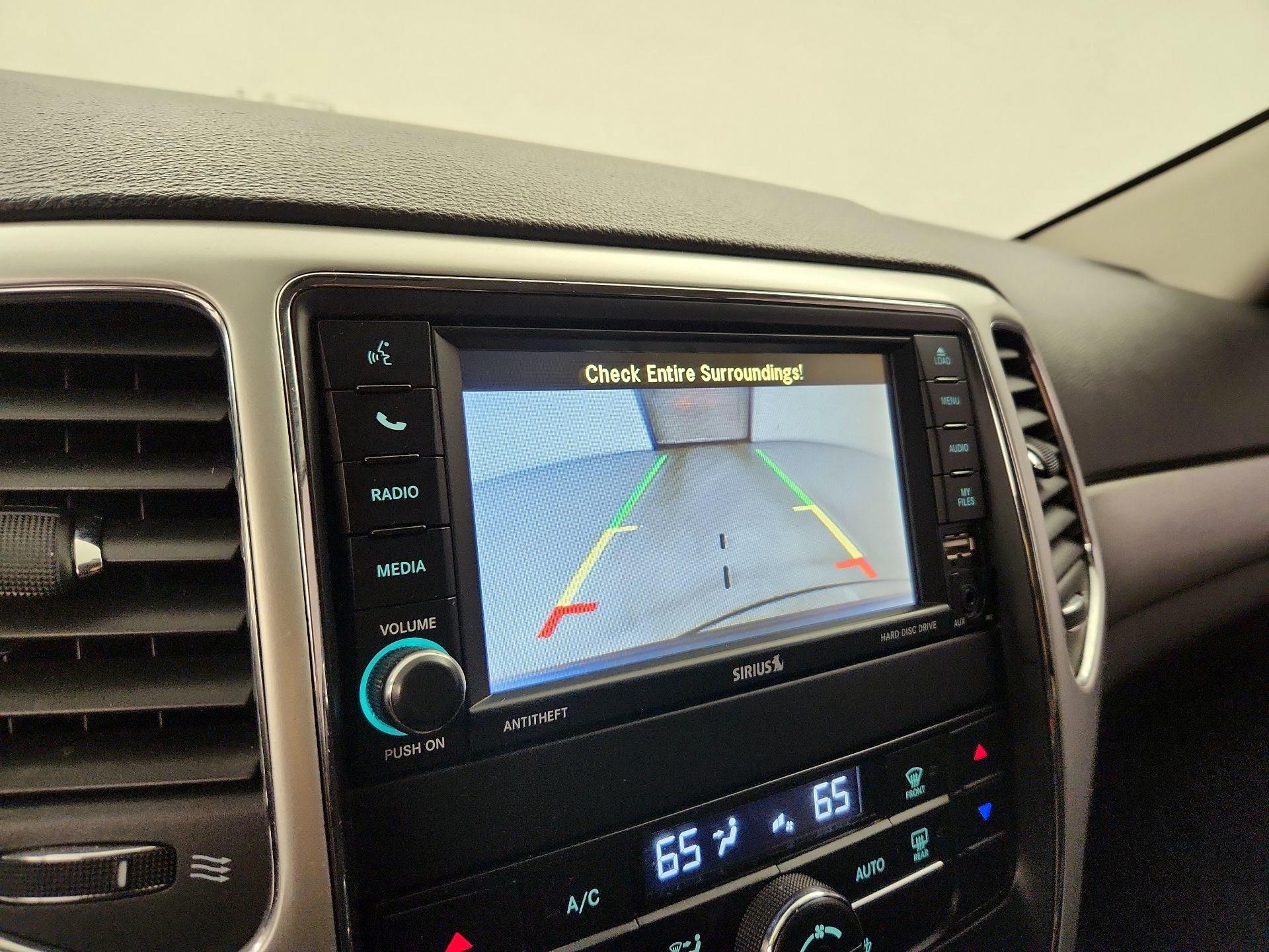 Thumbnail: 2013 Jeep Grand Cherokee - 14