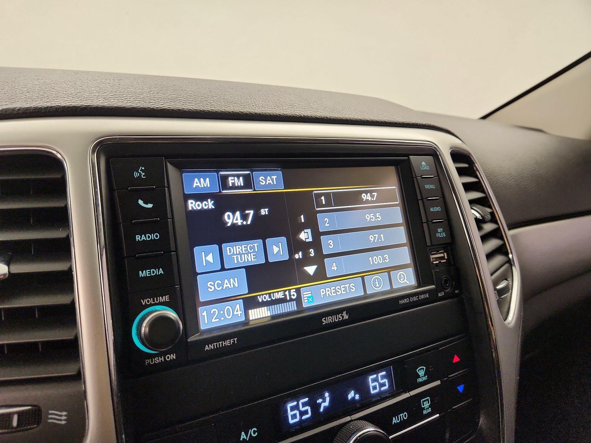 Thumbnail: 2013 Jeep Grand Cherokee - 15