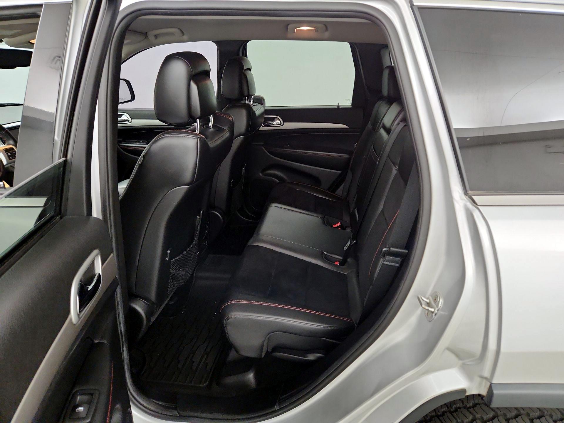 Thumbnail: 2013 Jeep Grand Cherokee - 19