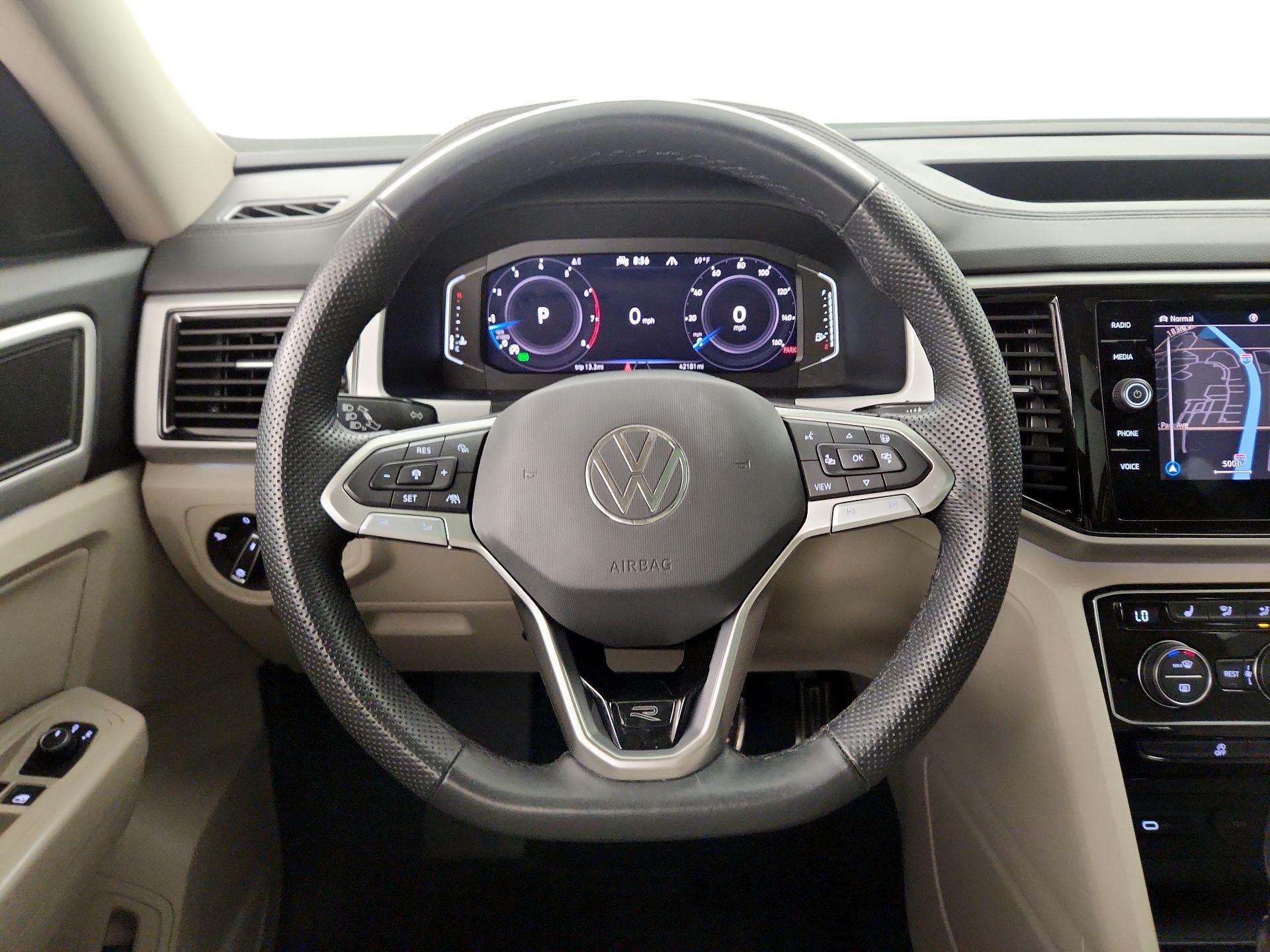 Thumbnail: 2023 Volkswagen Atlas - 10