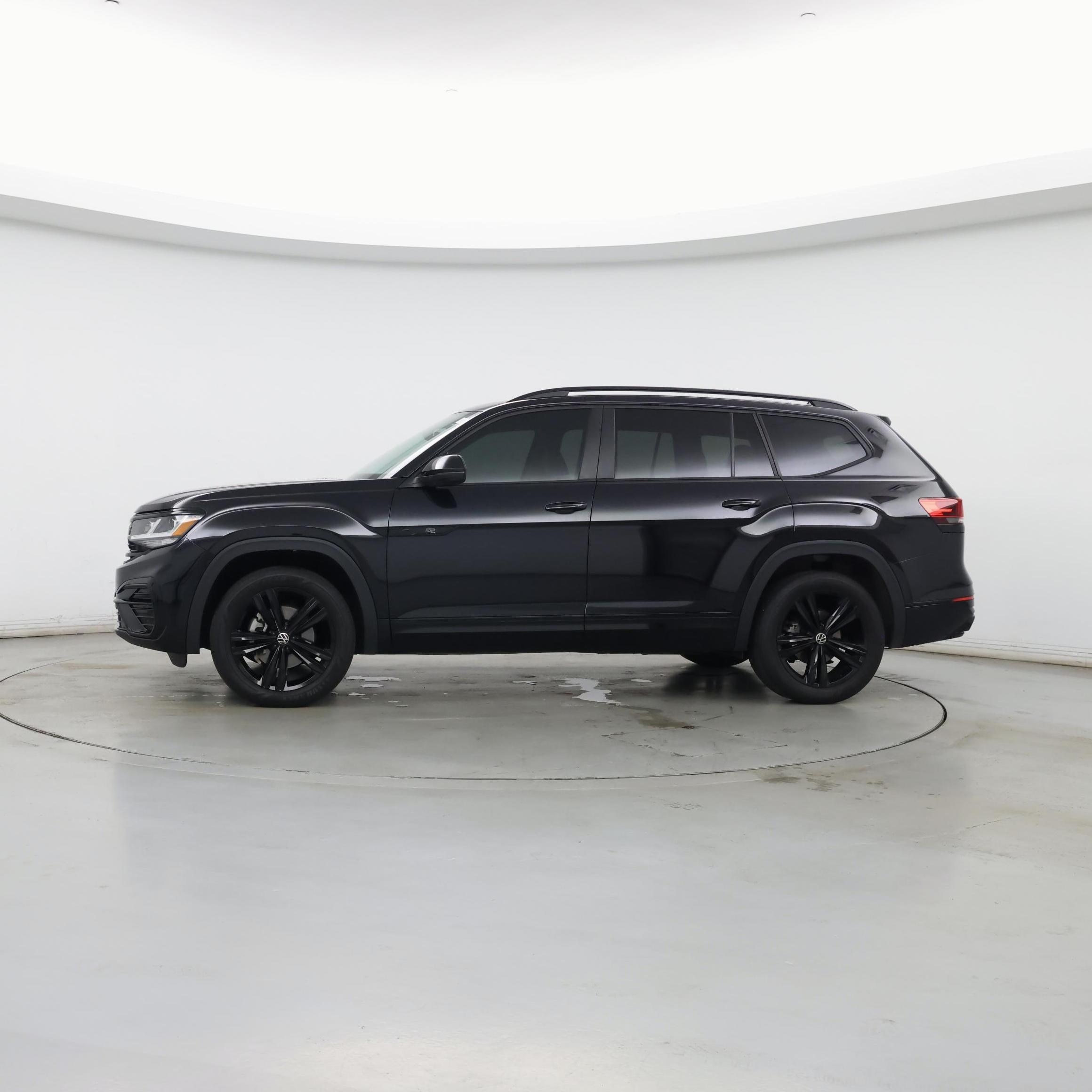 Thumbnail: 2023 Volkswagen Atlas - 3