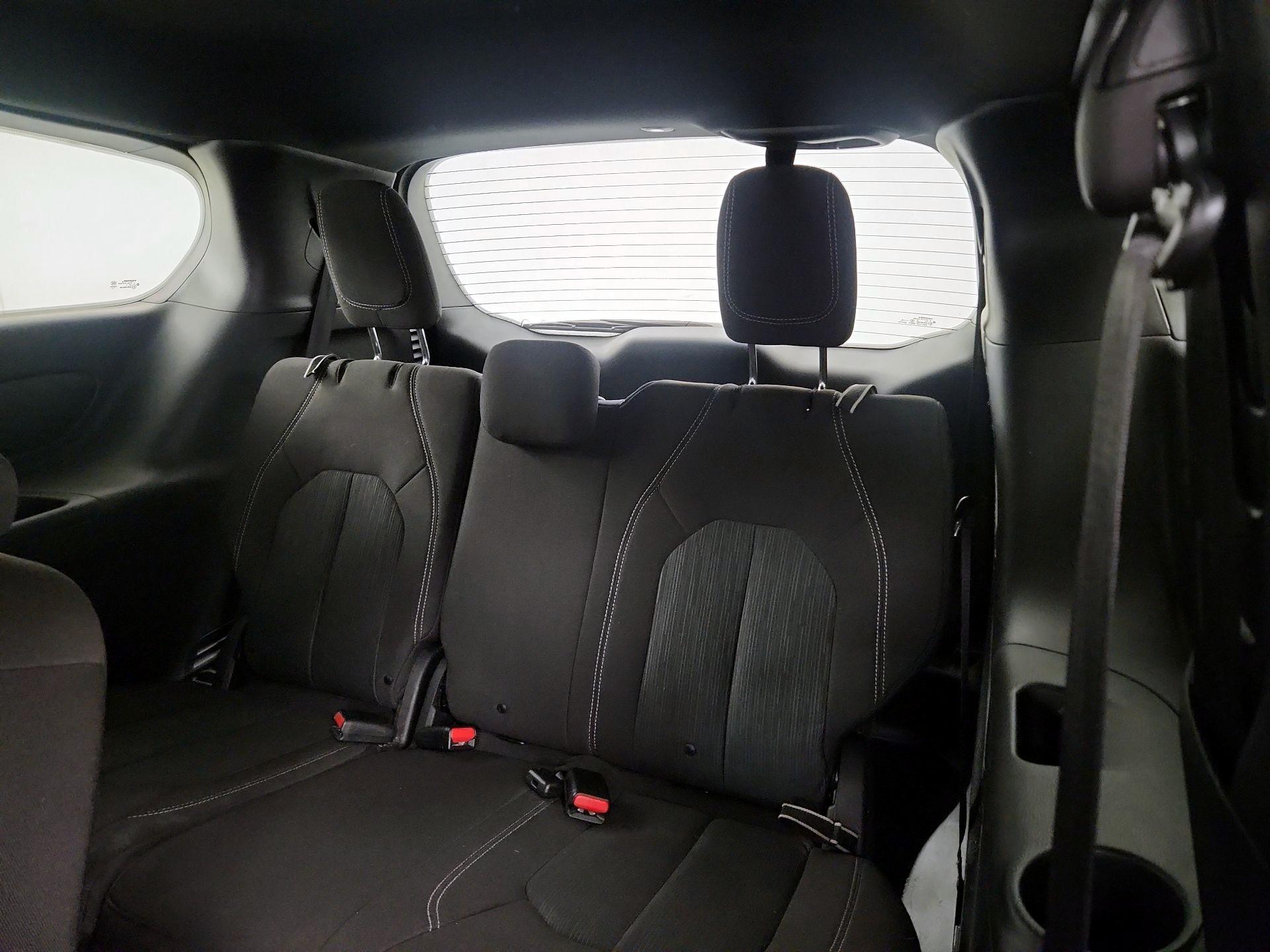 Thumbnail: 2020 Chrysler Pacifica - 19