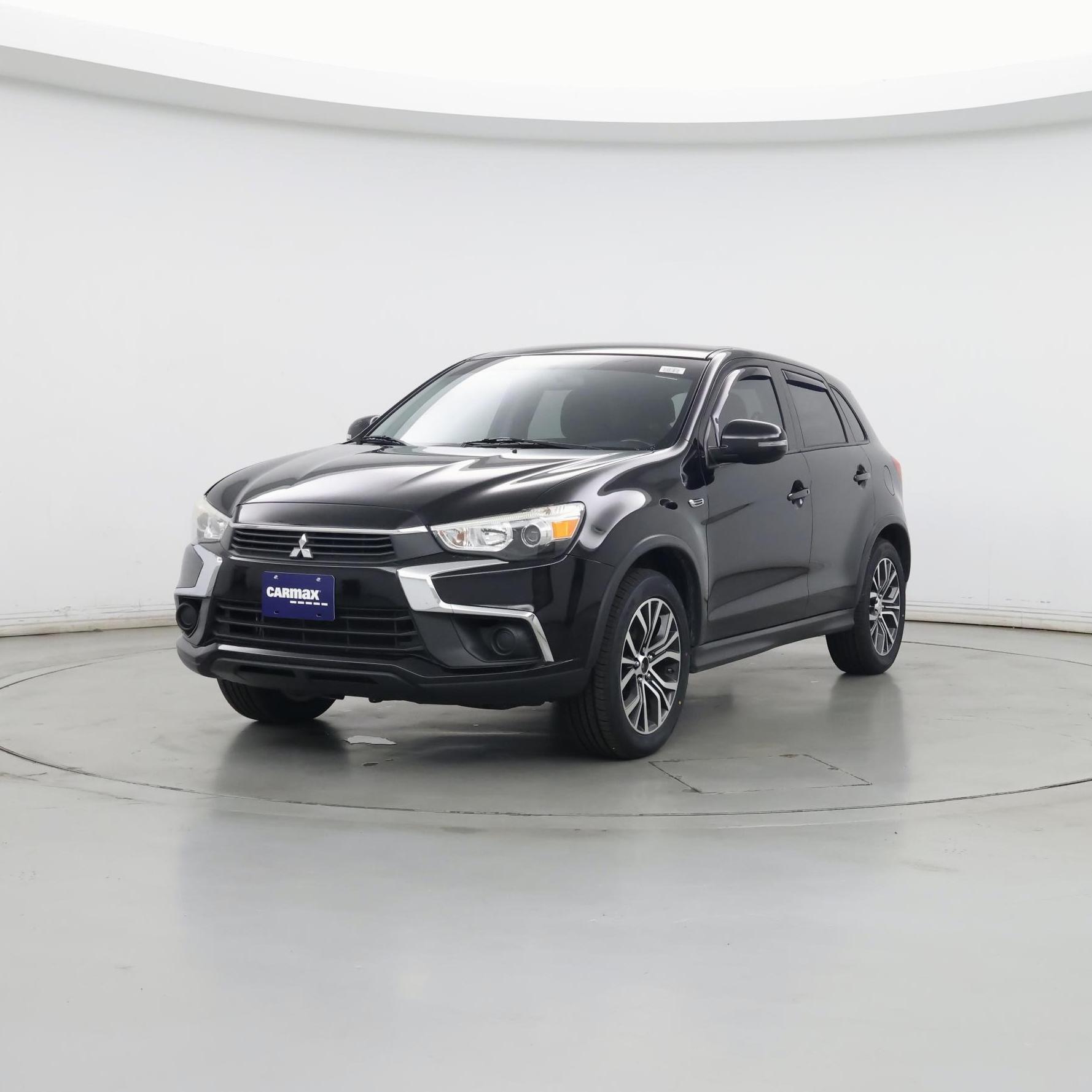 Thumbnail: 2017 Mitsubishi Outlander Sport - 4