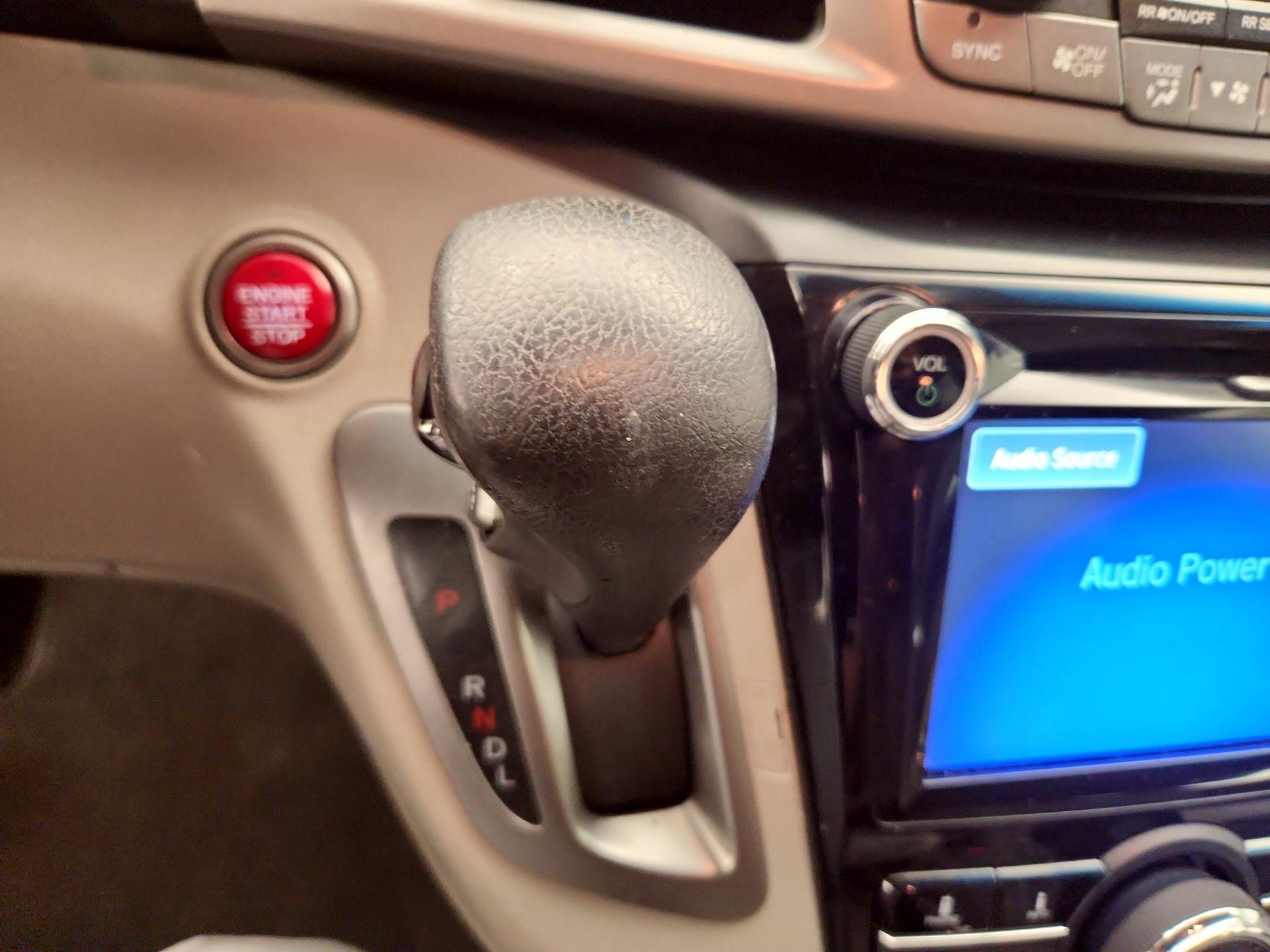Thumbnail: 2016 Honda Odyssey - 17