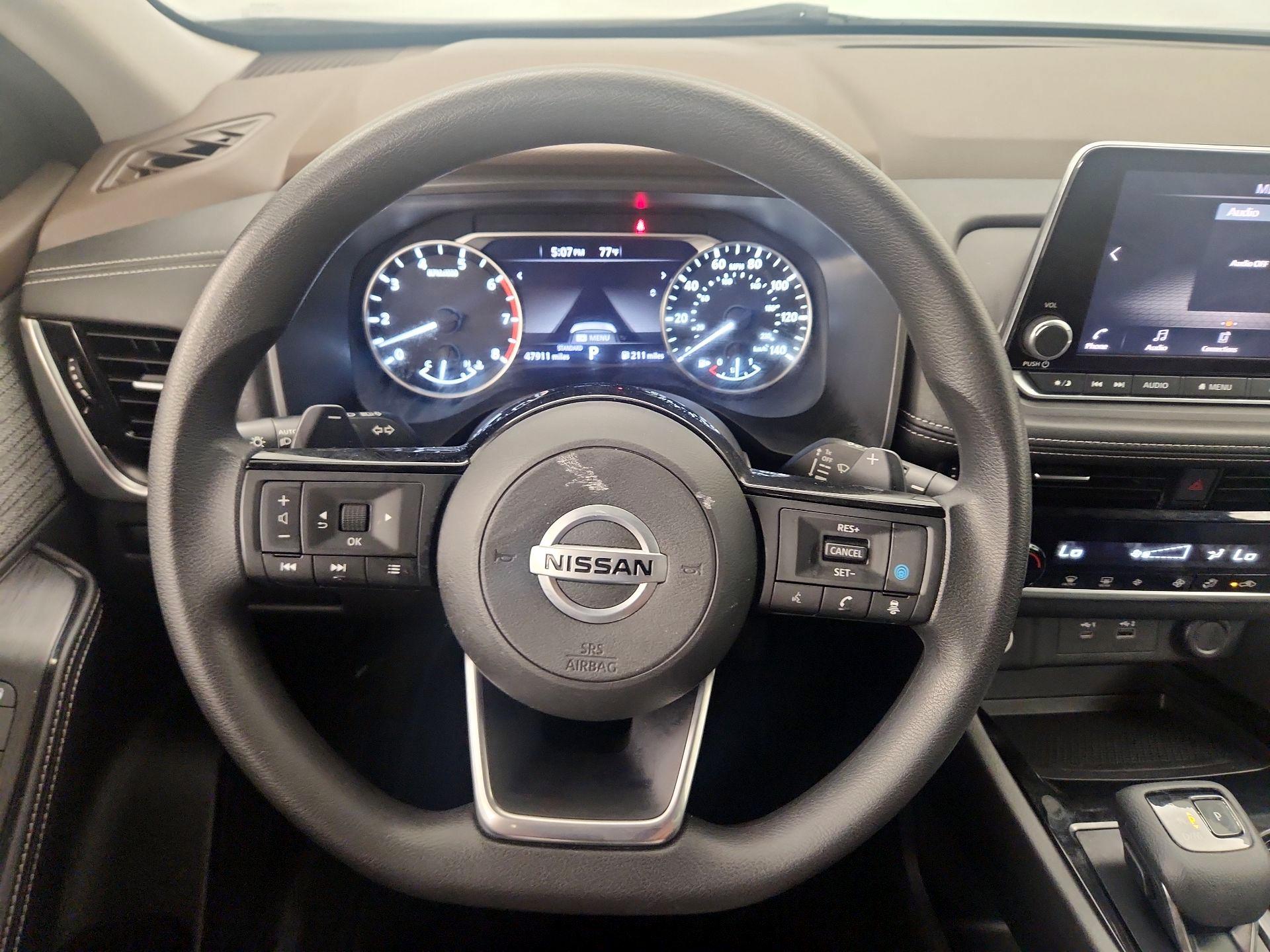 Thumbnail: 2021 Nissan Rogue - 10