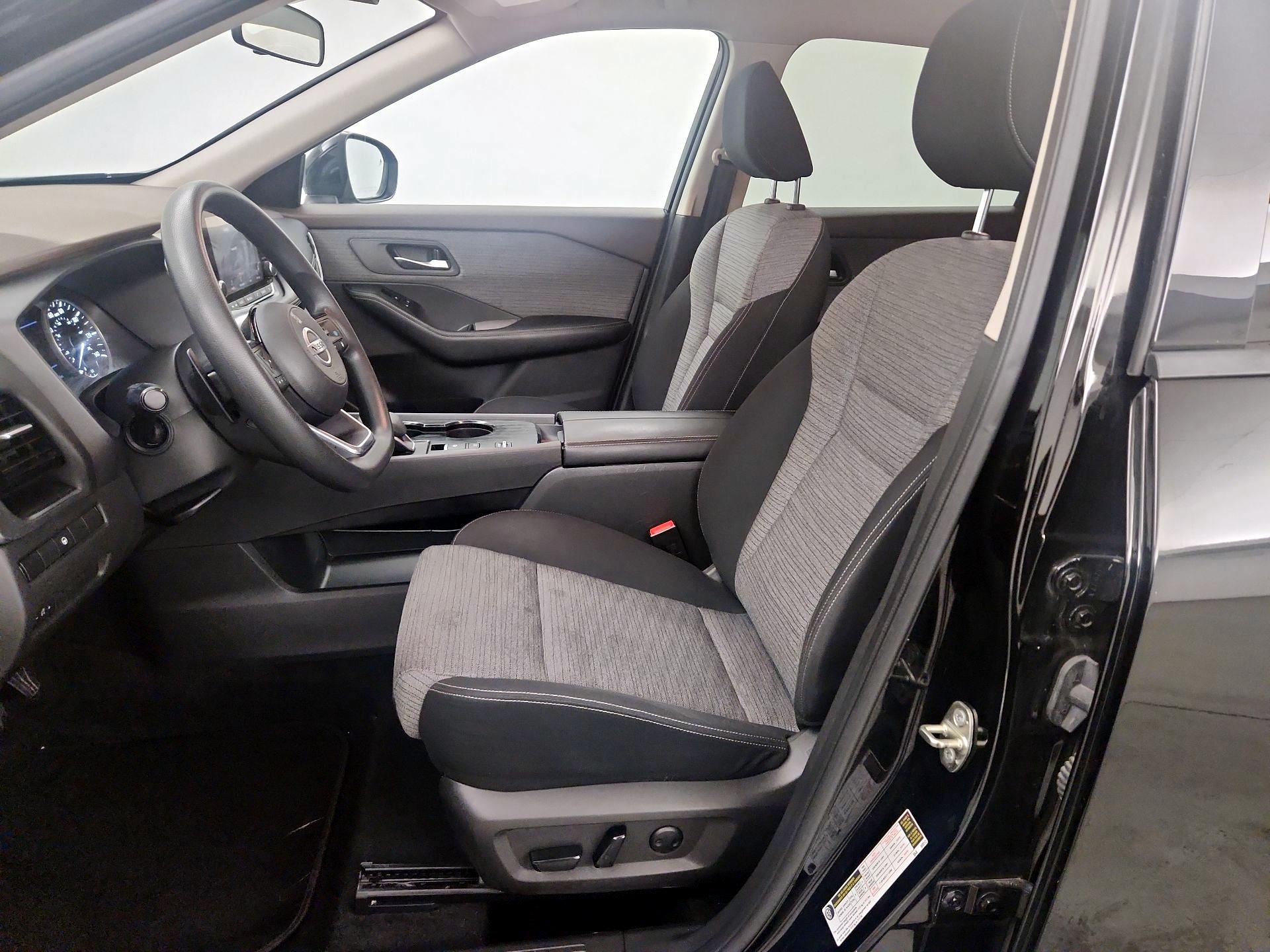 Thumbnail: 2021 Nissan Rogue - 11