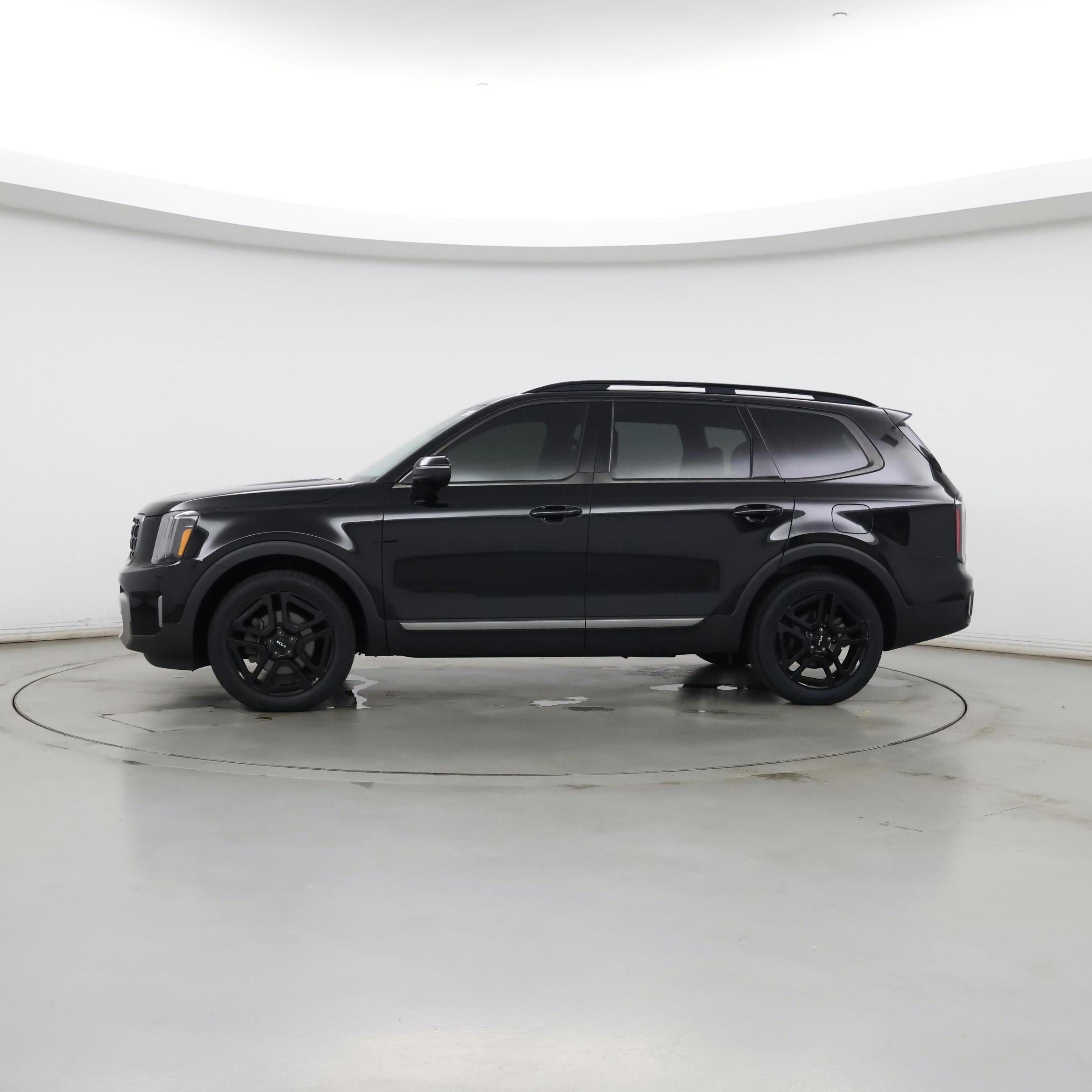 Thumbnail: 2023 Kia Telluride - 3