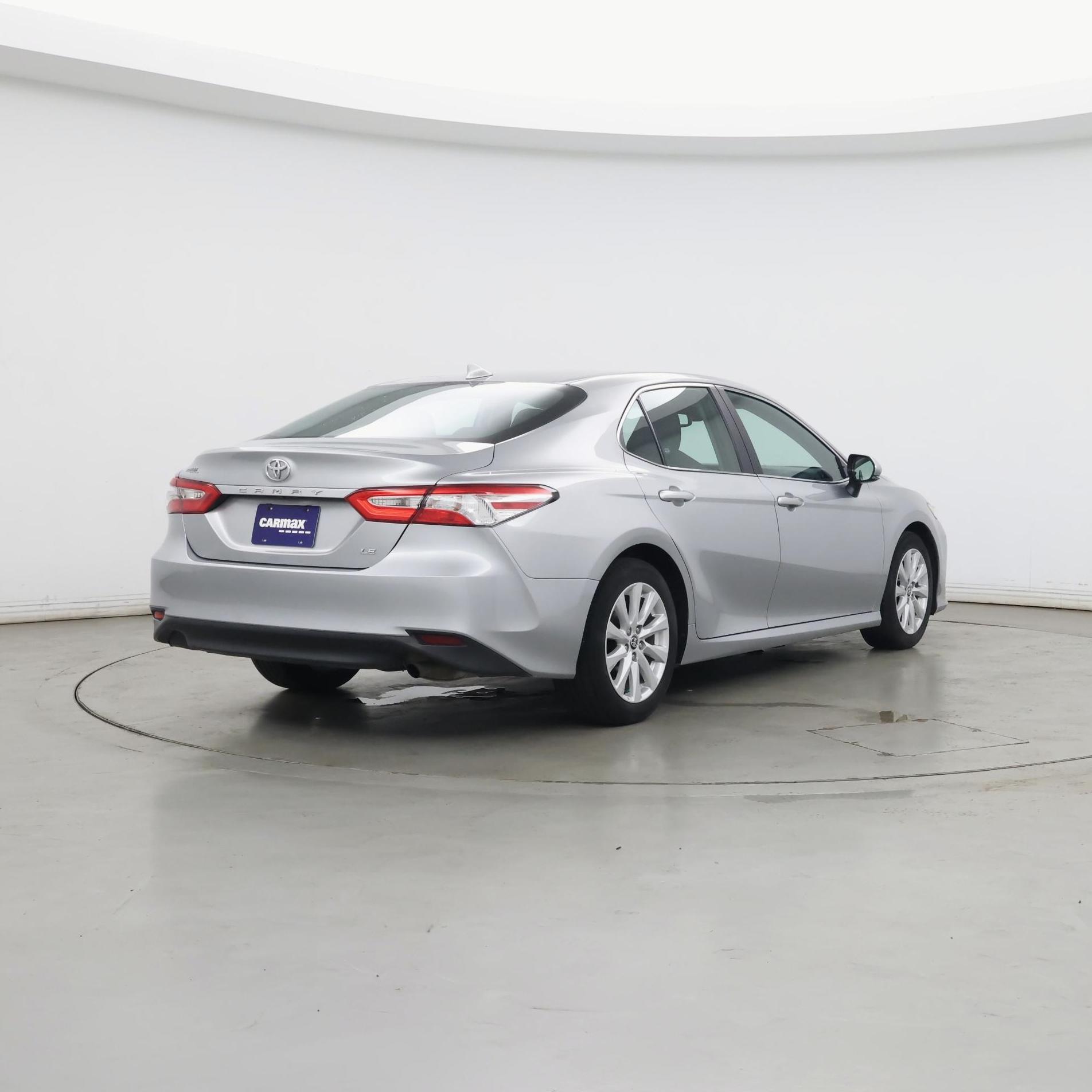 Thumbnail: 2020 Toyota Camry - 8