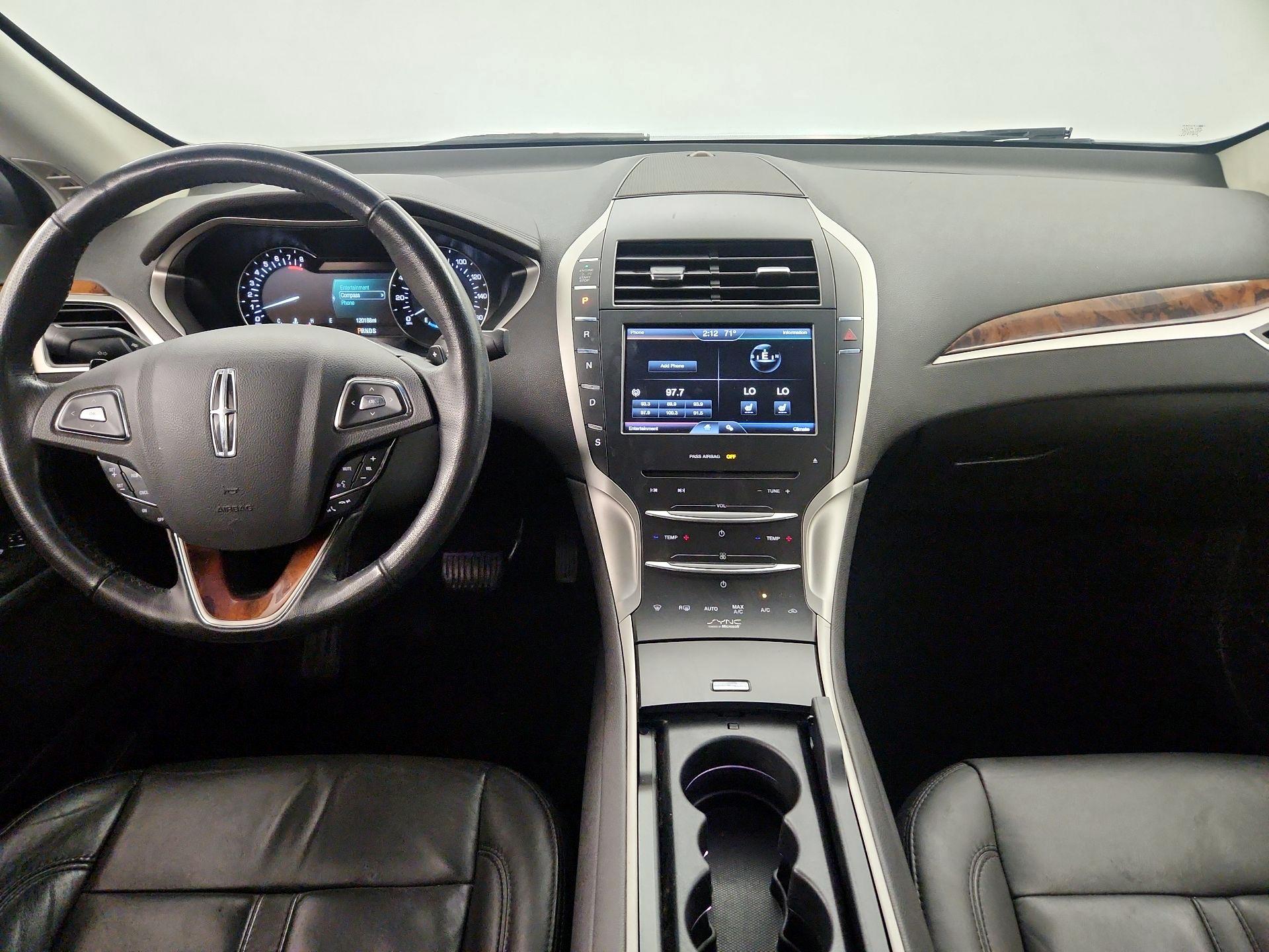Thumbnail: 2014 Lincoln MKZ - 9