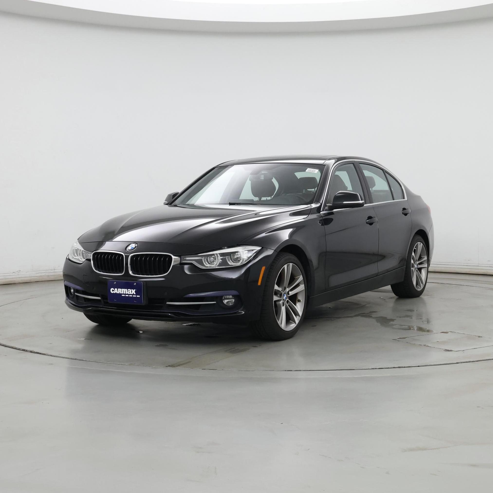 Thumbnail: 2017 BMW 3 Series - 4
