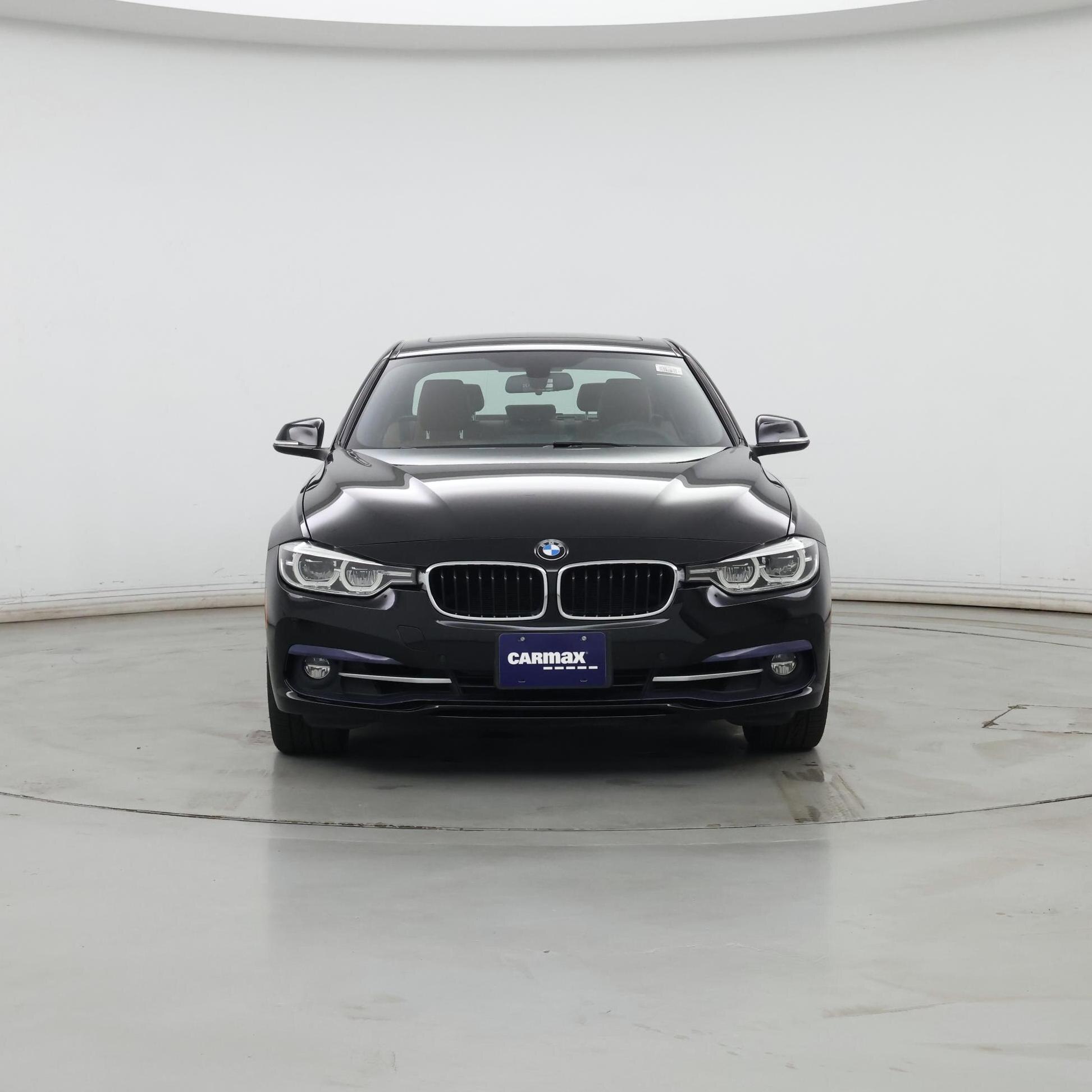 Thumbnail: 2017 BMW 3 Series - 5