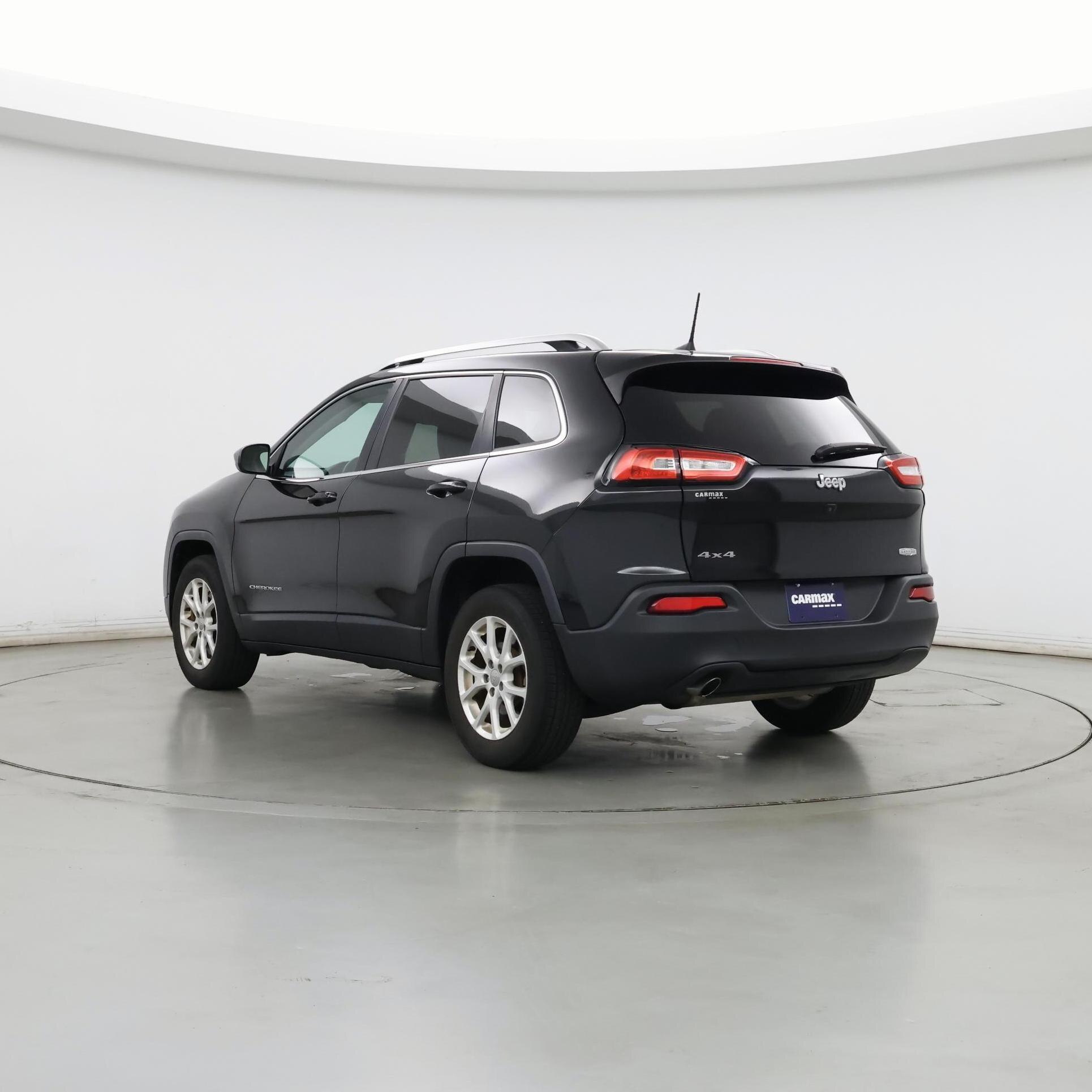 Thumbnail: 2016 Jeep Cherokee - 2
