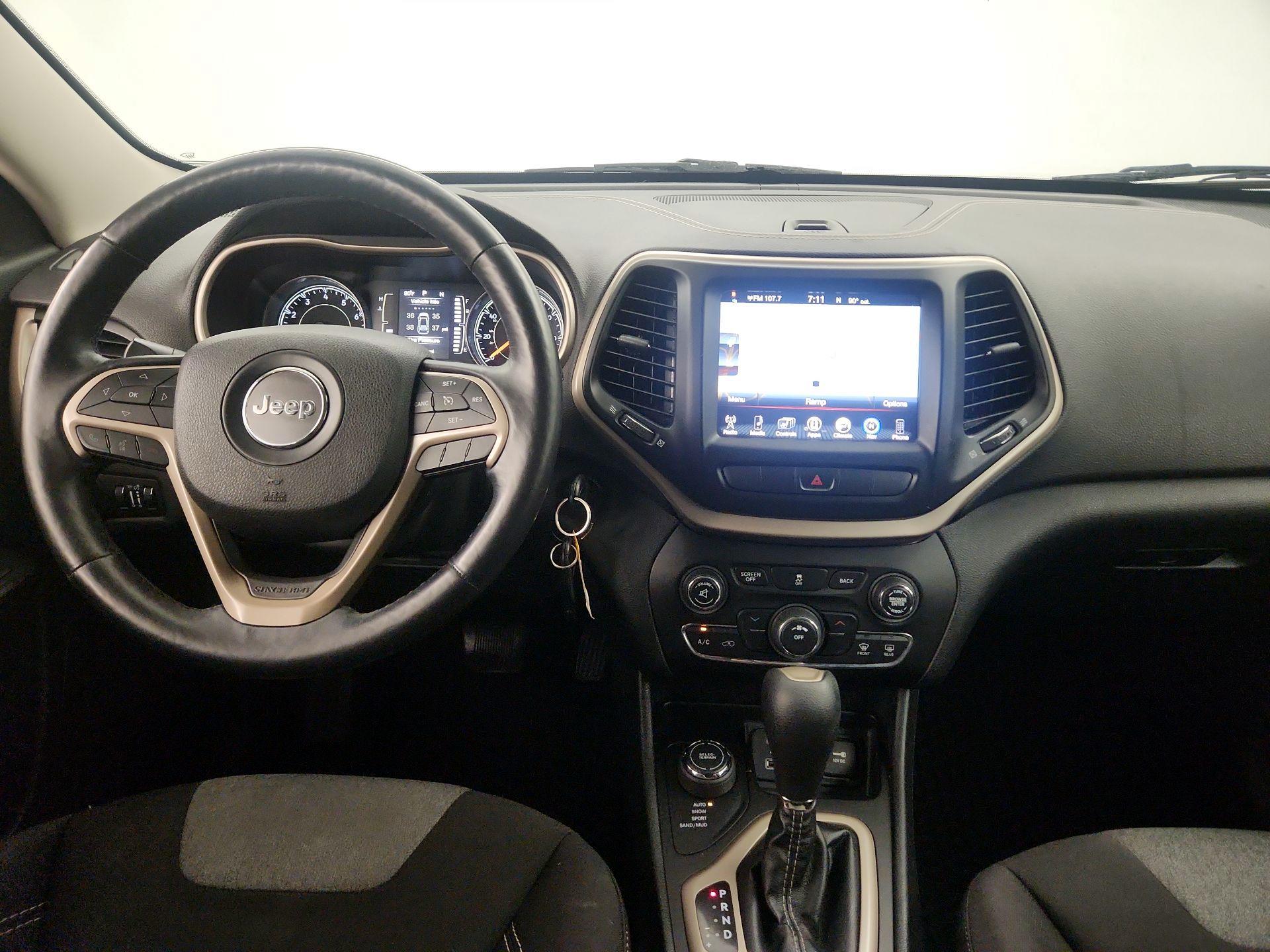 Thumbnail: 2014 Jeep Cherokee - 9