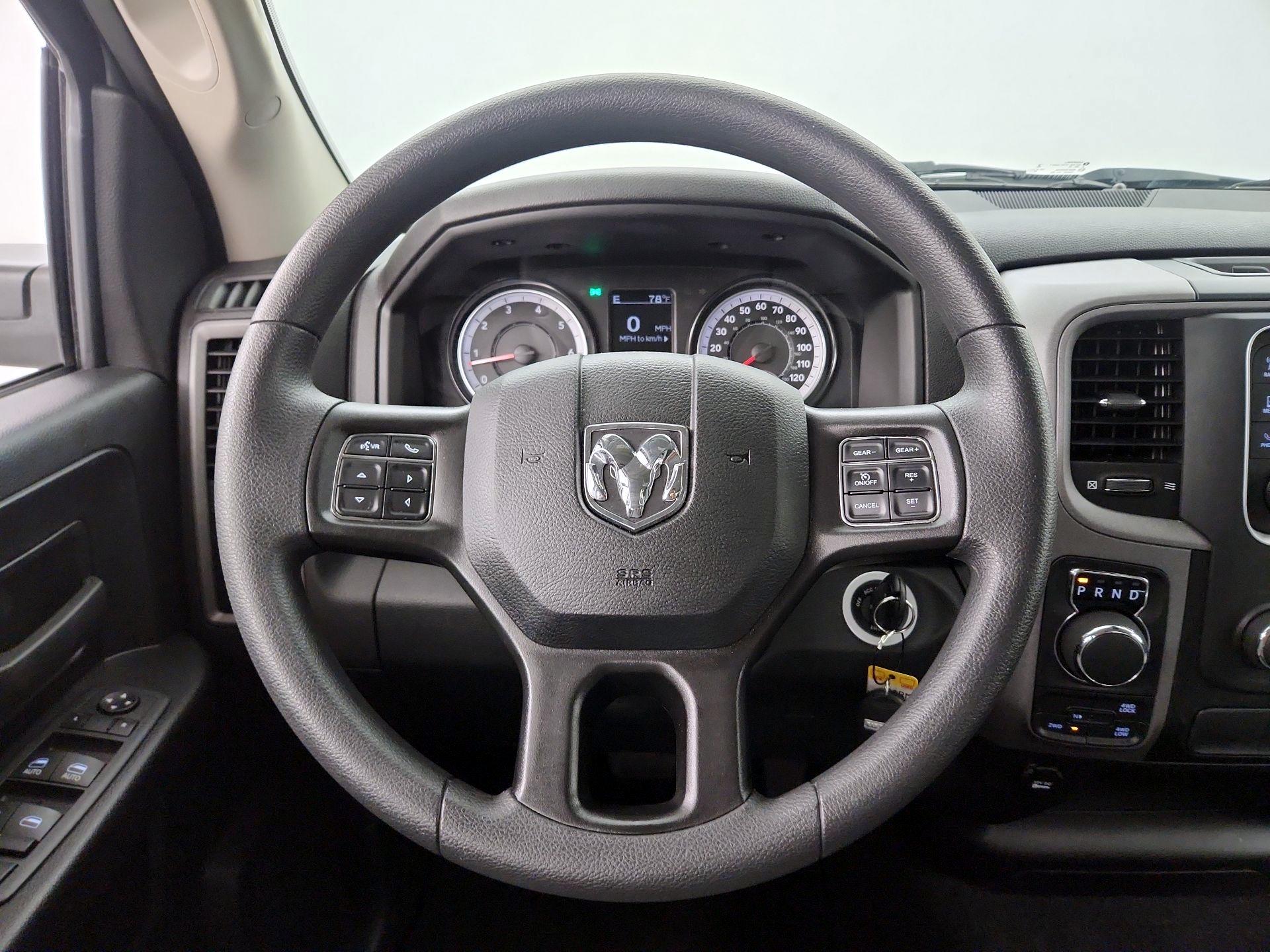 Thumbnail: 2022 RAM 1500 Classic - 10
