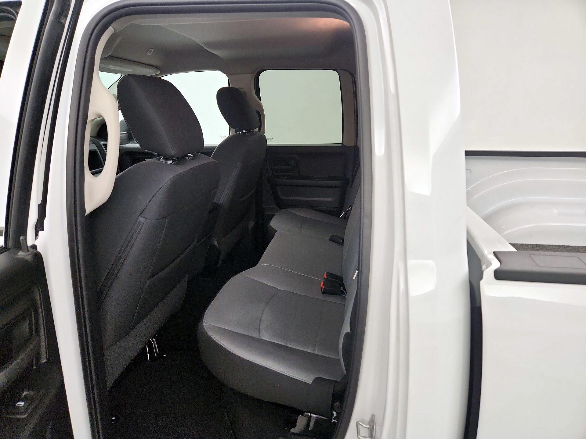 Thumbnail: 2022 RAM 1500 Classic - 19