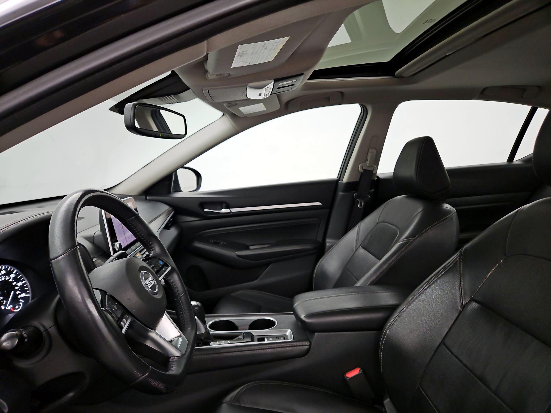 Thumbnail: 2019 Nissan Altima - 20