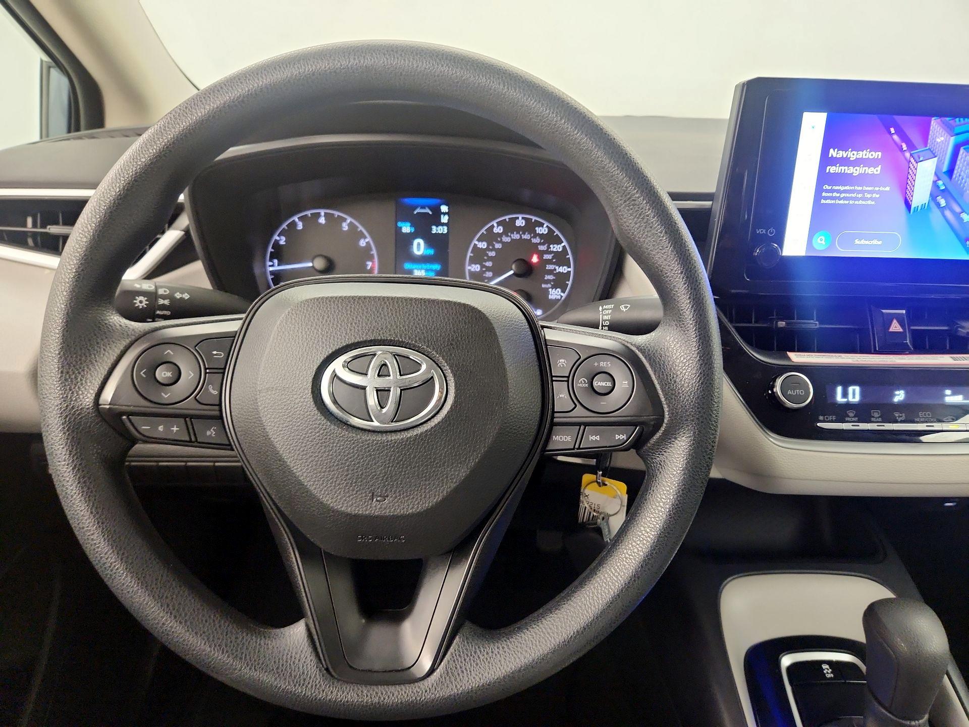Thumbnail: 2023 Toyota Corolla - 10