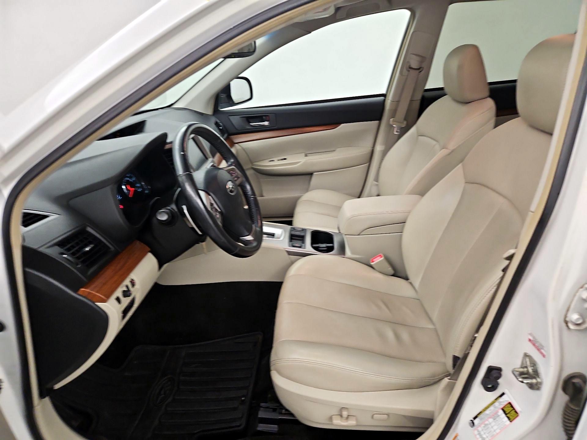 Thumbnail: 2014 Subaru Outback - 11