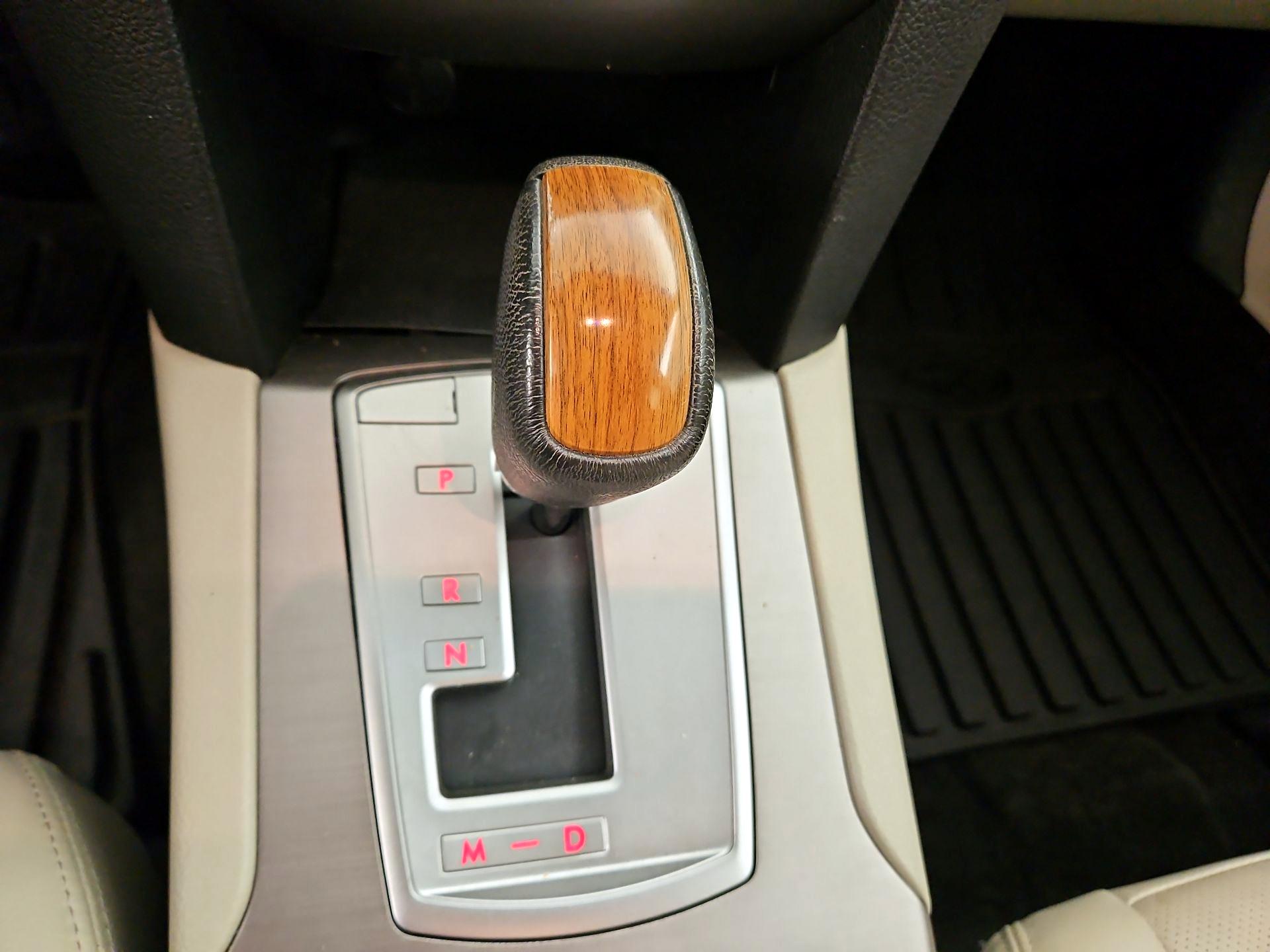 Thumbnail: 2014 Subaru Outback - 18