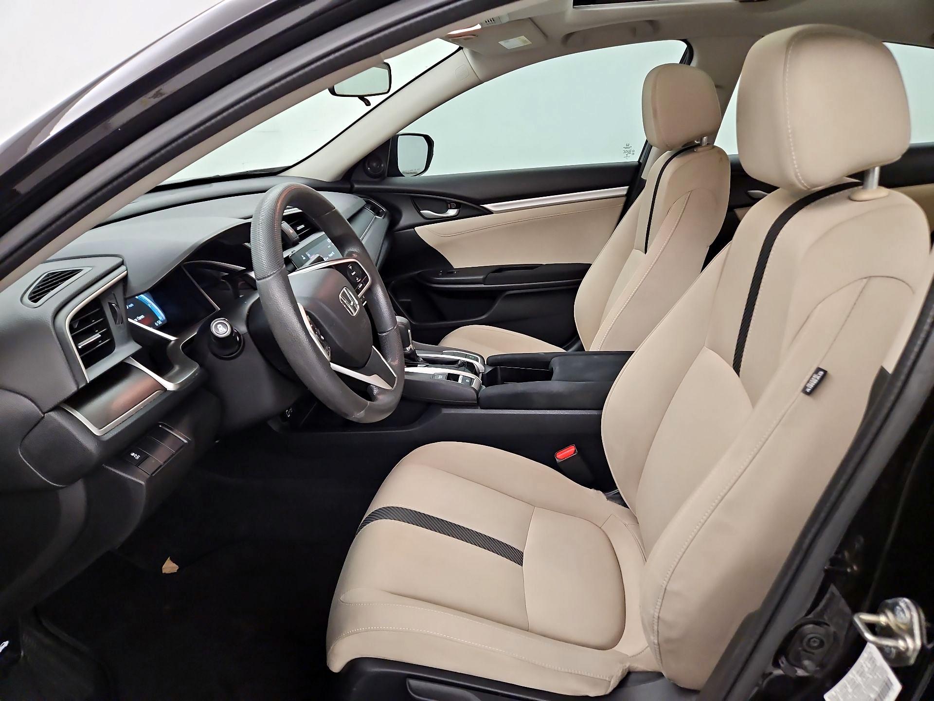 Thumbnail: 2016 Honda Civic - 11