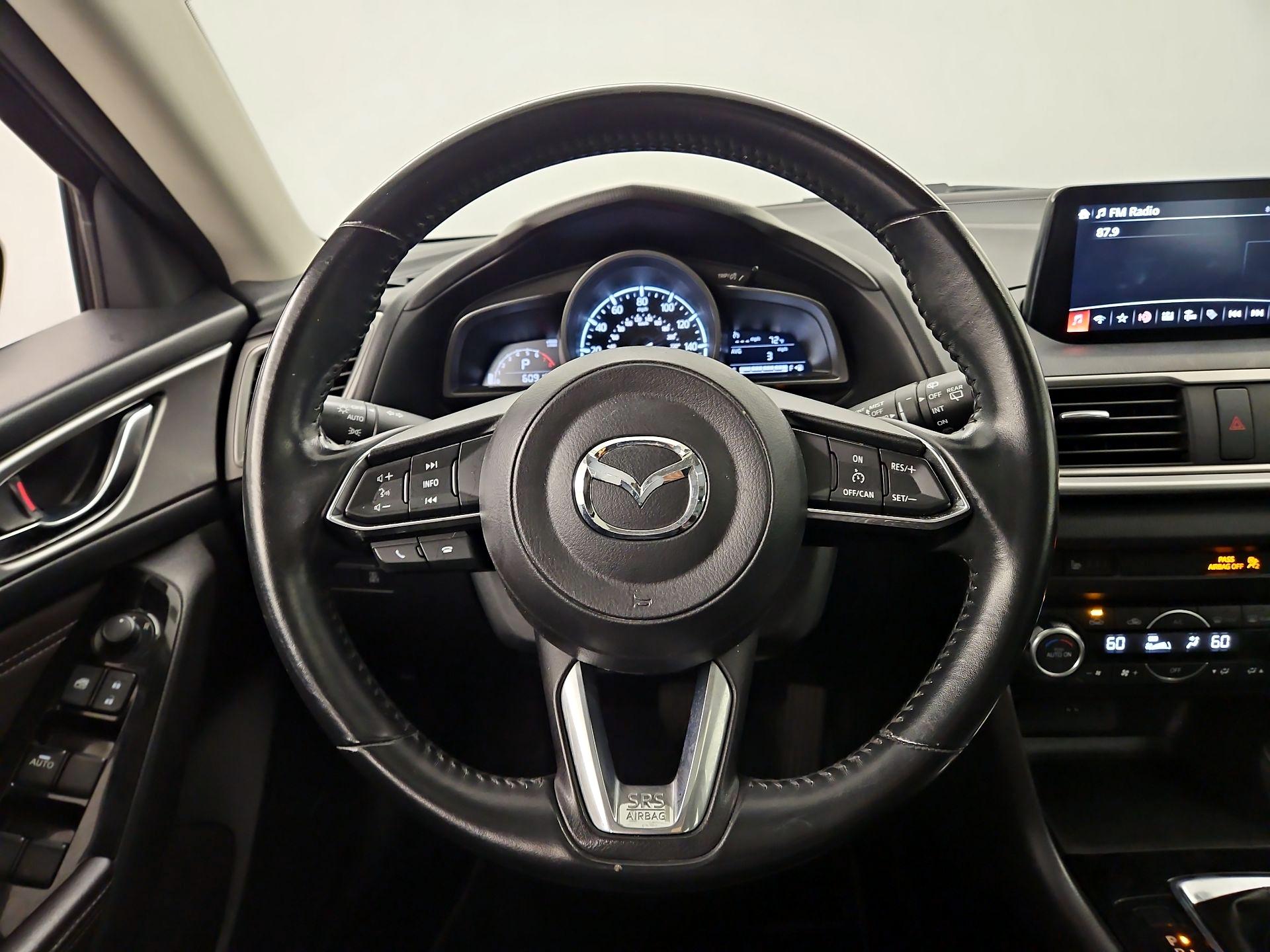 Thumbnail: 2018 Mazda Mazda3 - 10