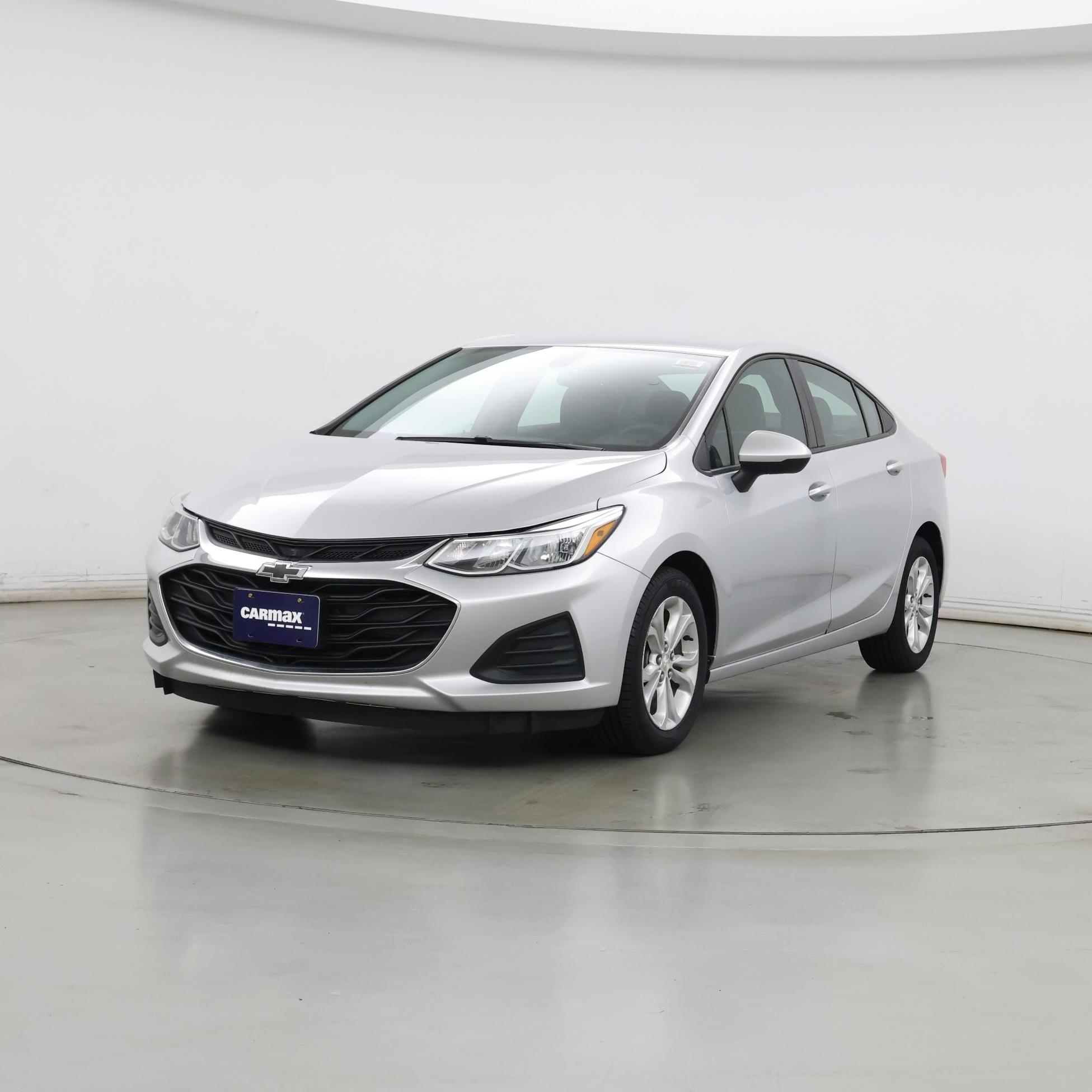 Thumbnail: 2019 Chevrolet Cruze - 4