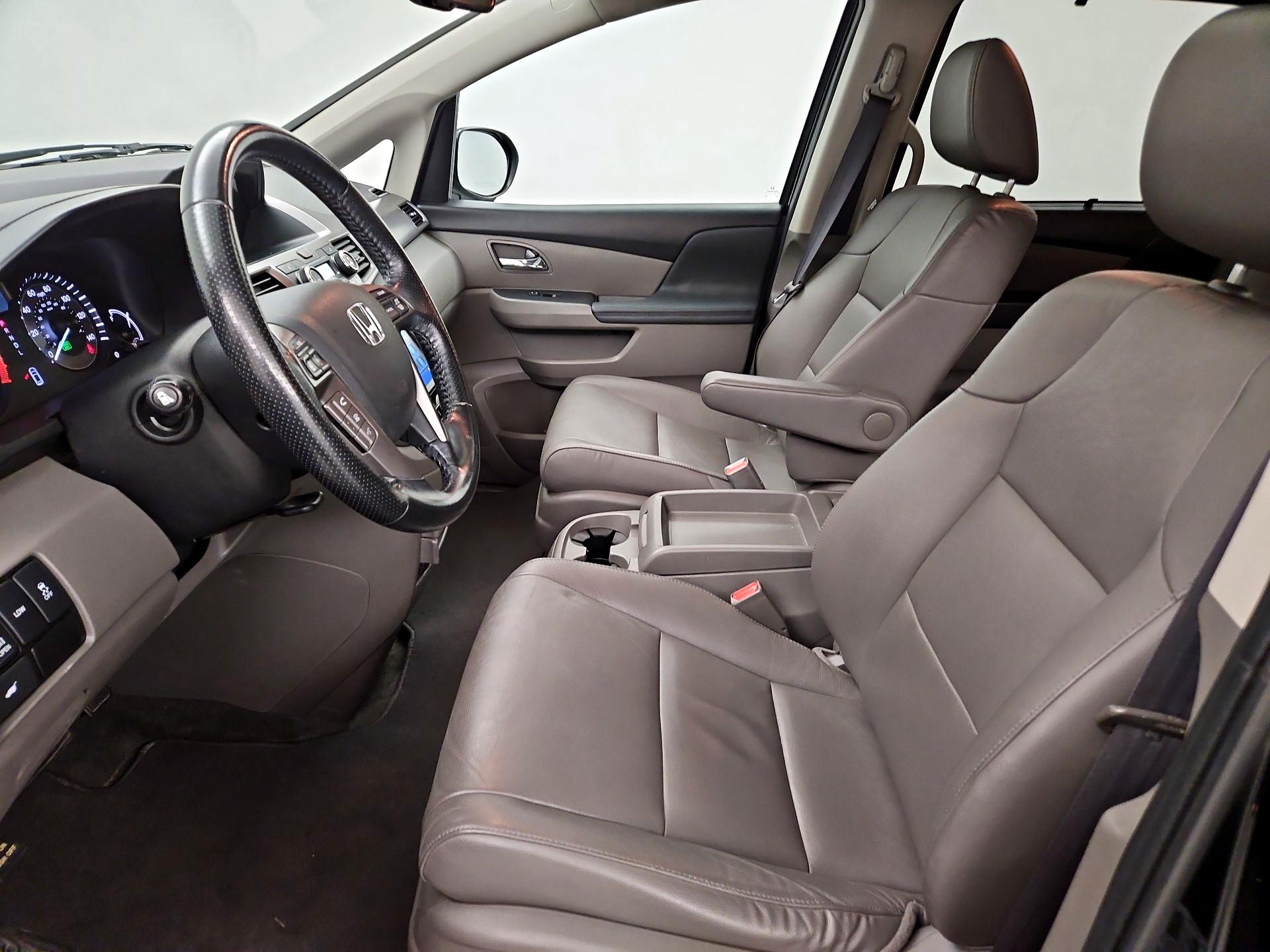 Thumbnail: 2015 Honda Odyssey - 11