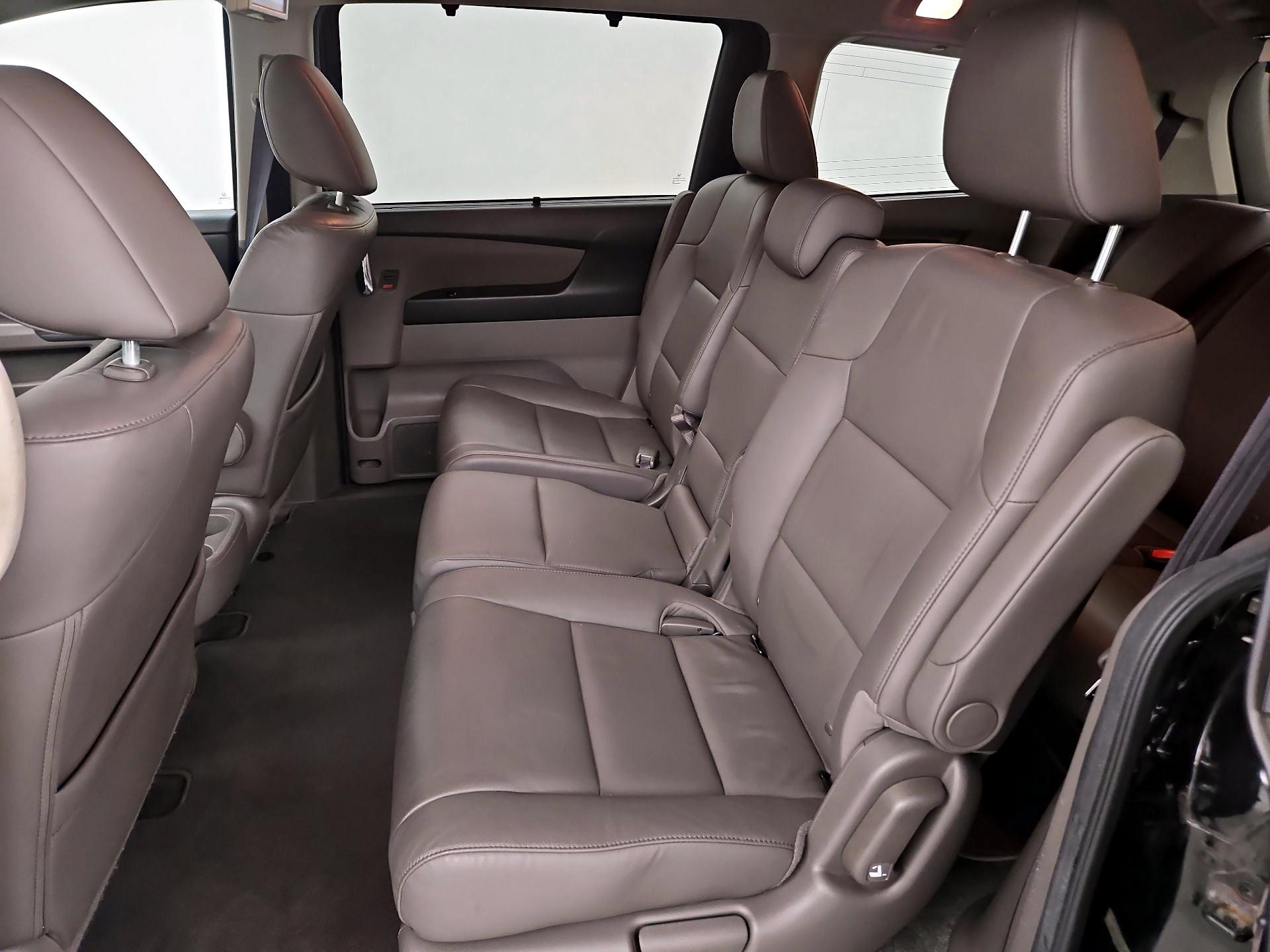 Thumbnail: 2015 Honda Odyssey - 20