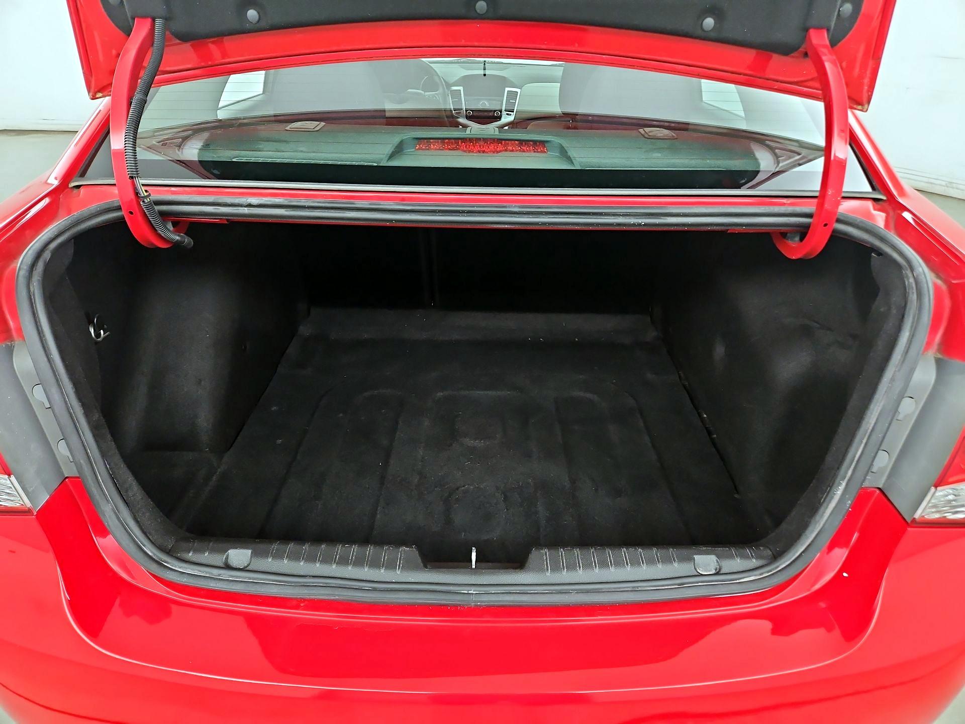 Thumbnail: 2015 Chevrolet Cruze - 19