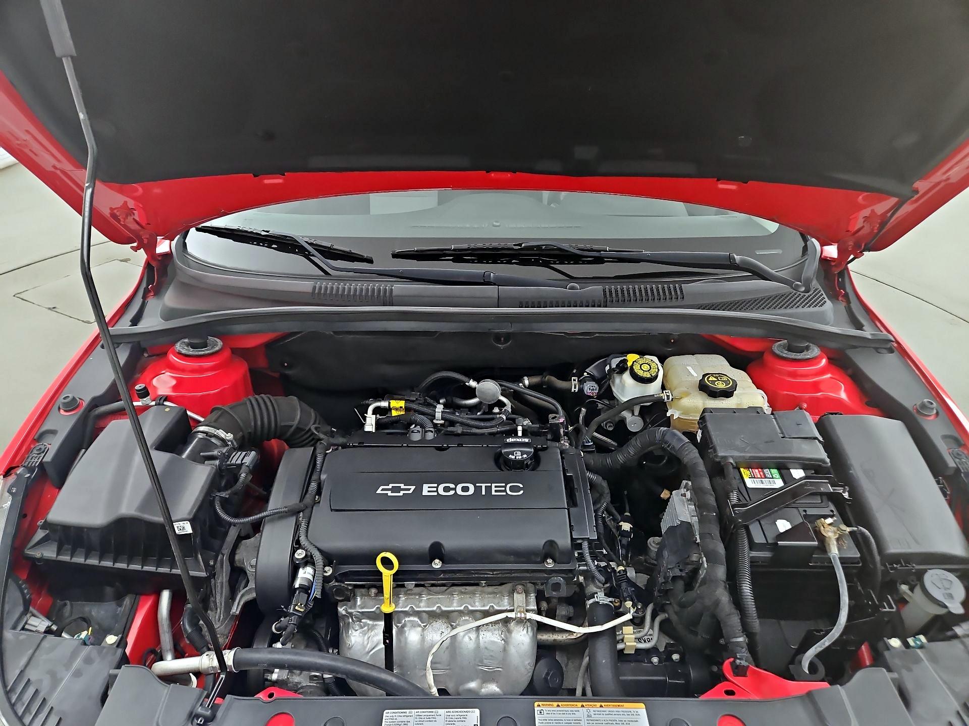 Thumbnail: 2015 Chevrolet Cruze - 20
