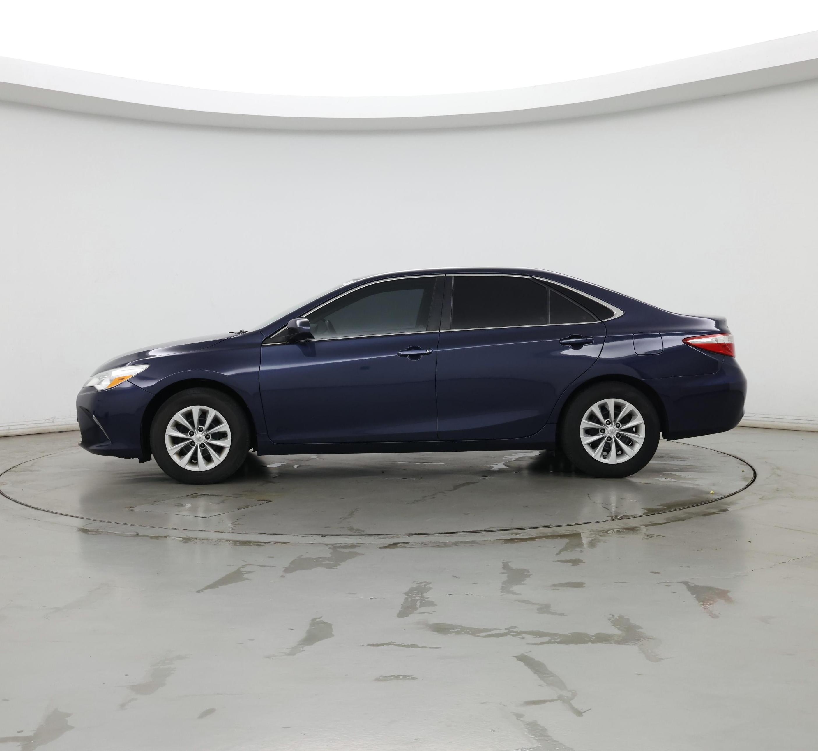 Thumbnail: 2015 Toyota Camry - 3
