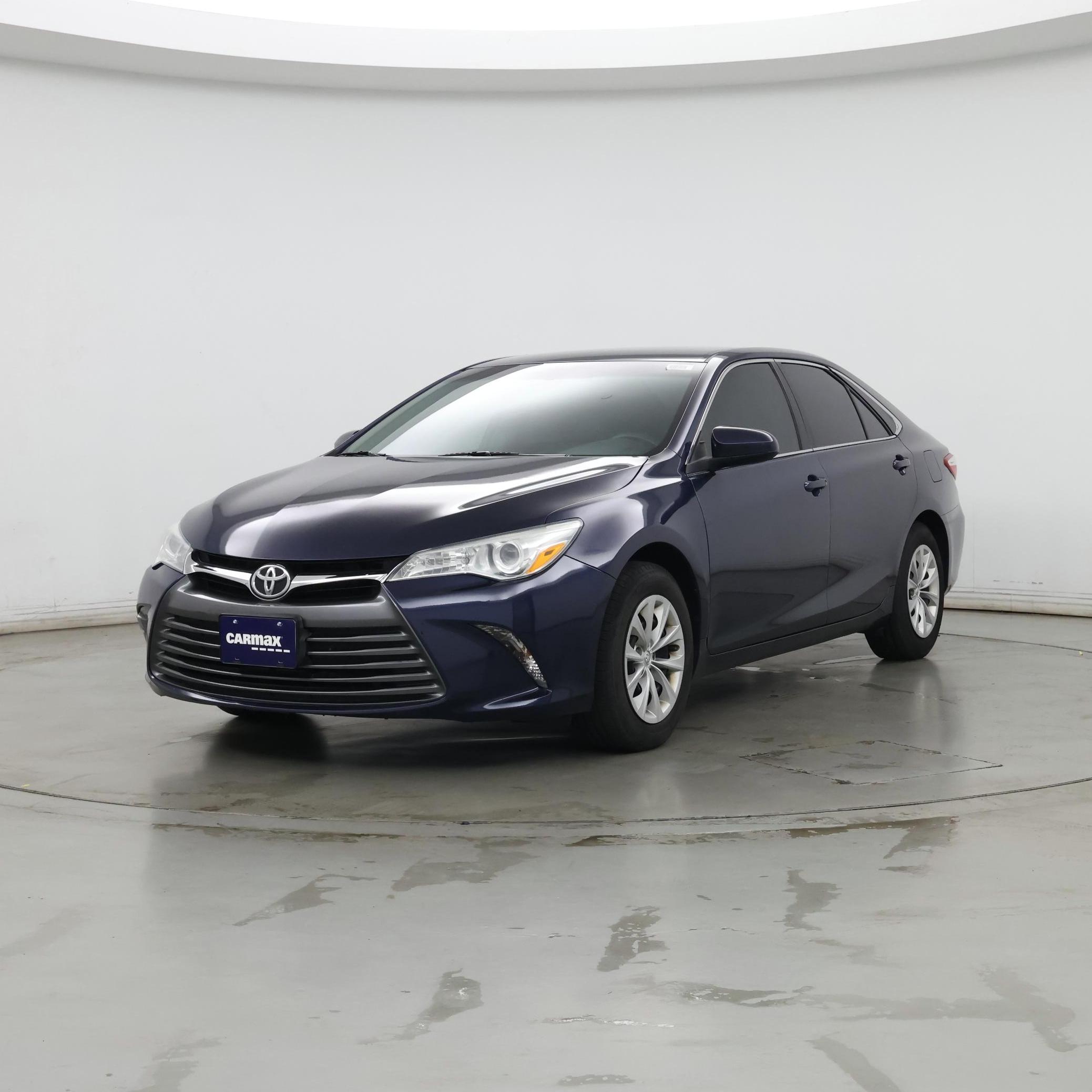Thumbnail: 2015 Toyota Camry - 4