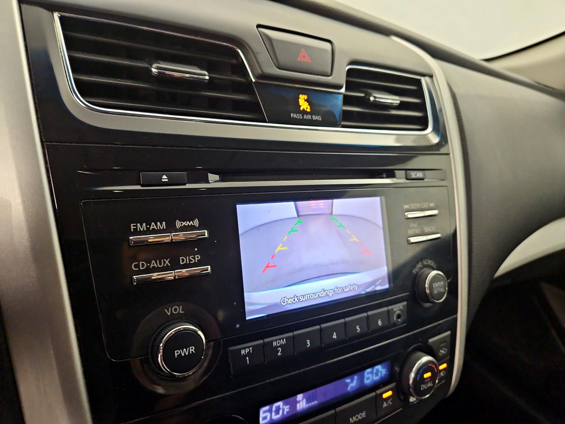 Thumbnail: 2013 Nissan Altima - 14