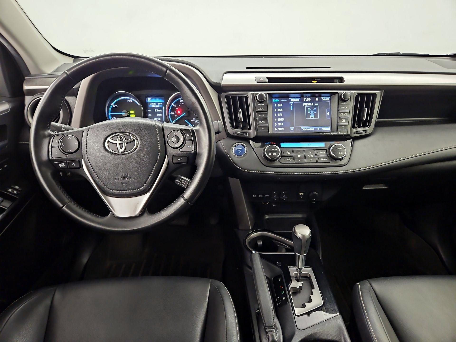 Thumbnail: 2016 Toyota RAV4 - 9