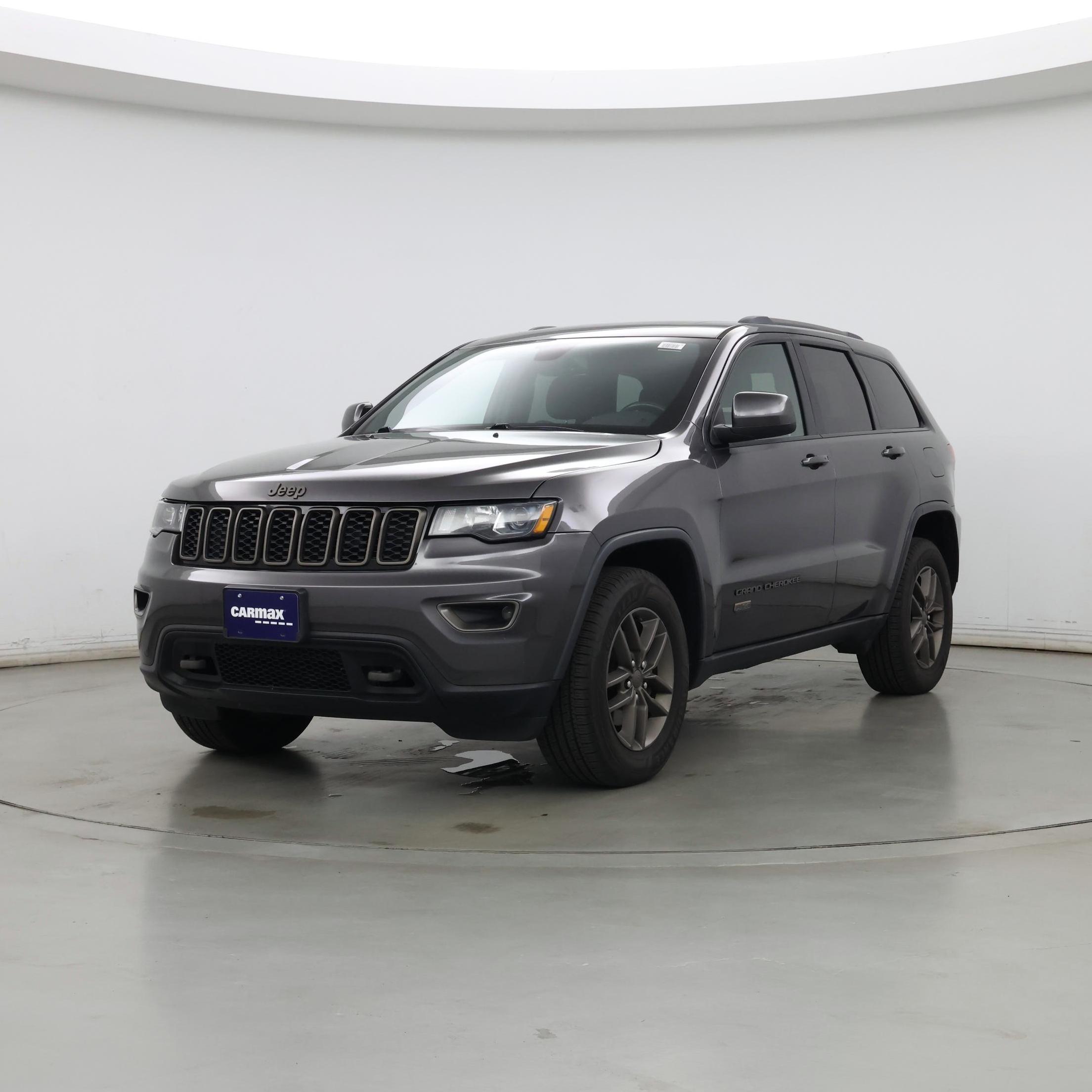 Thumbnail: 2016 Jeep Grand Cherokee - 4
