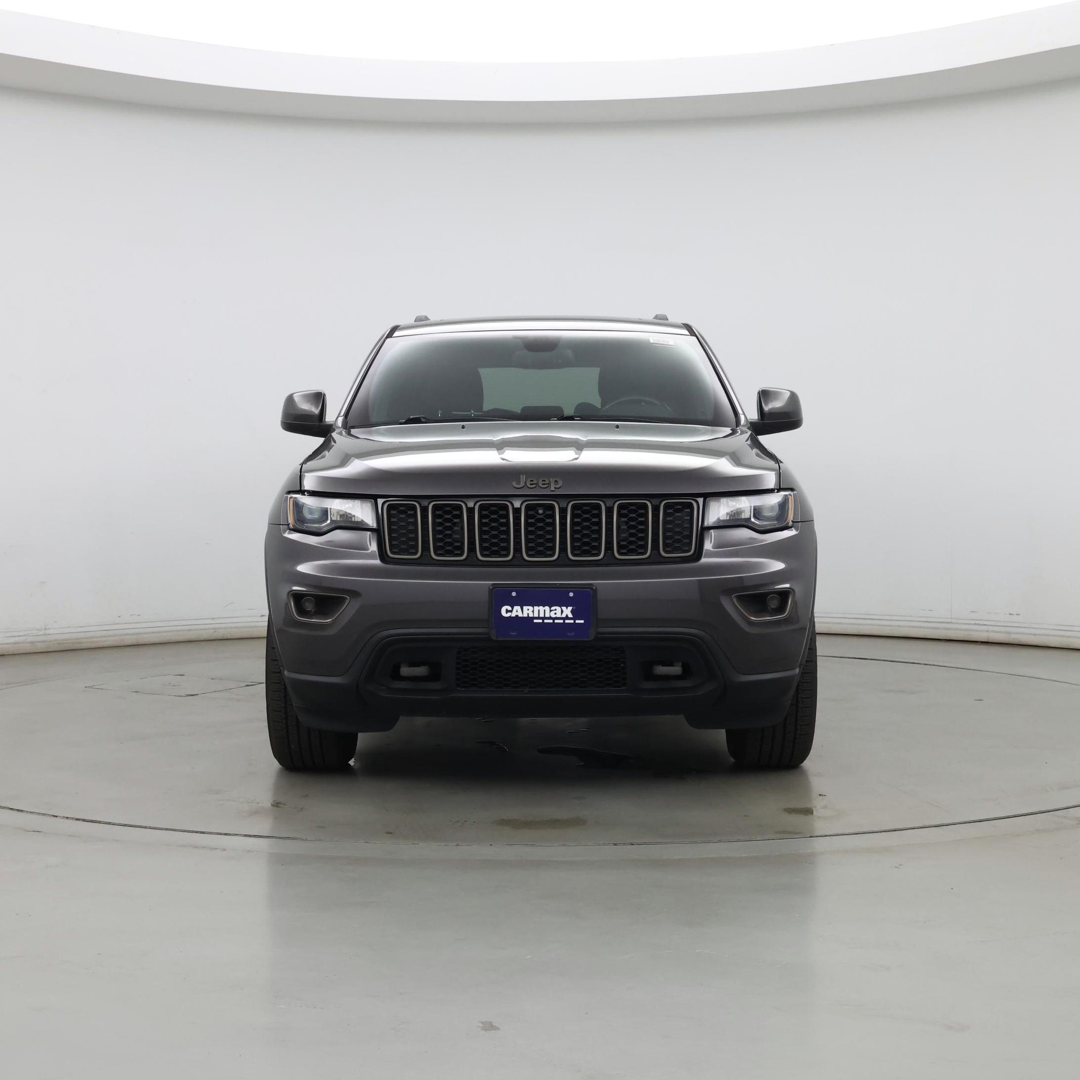 Thumbnail: 2016 Jeep Grand Cherokee - 5