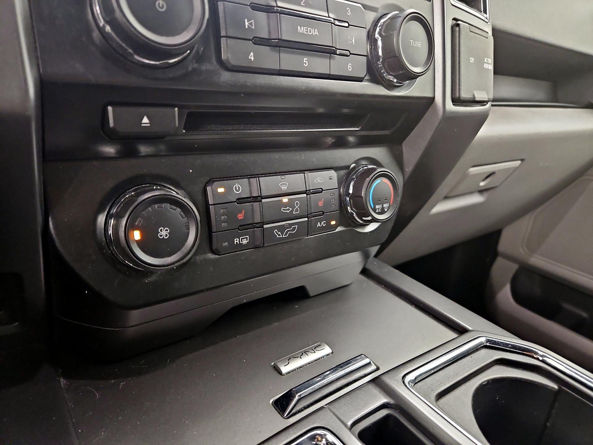 Thumbnail: 2016 Ford F-150 - 16