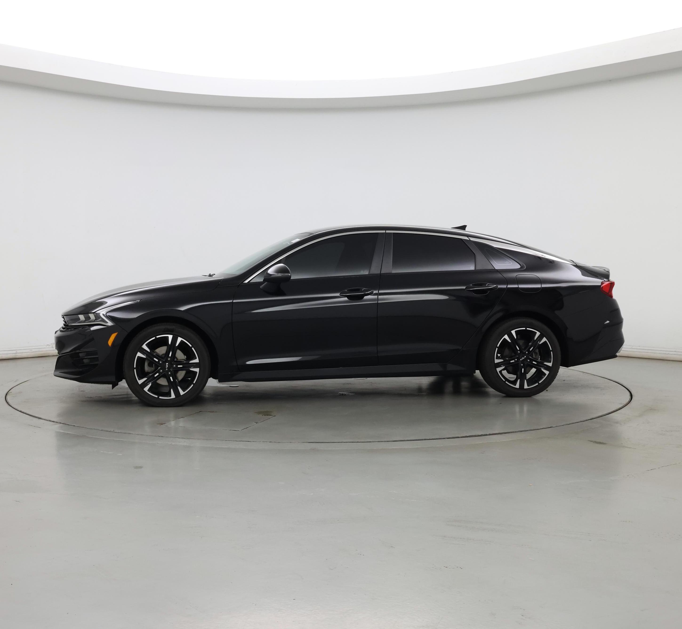 Thumbnail: 2024 Kia K5 - 3