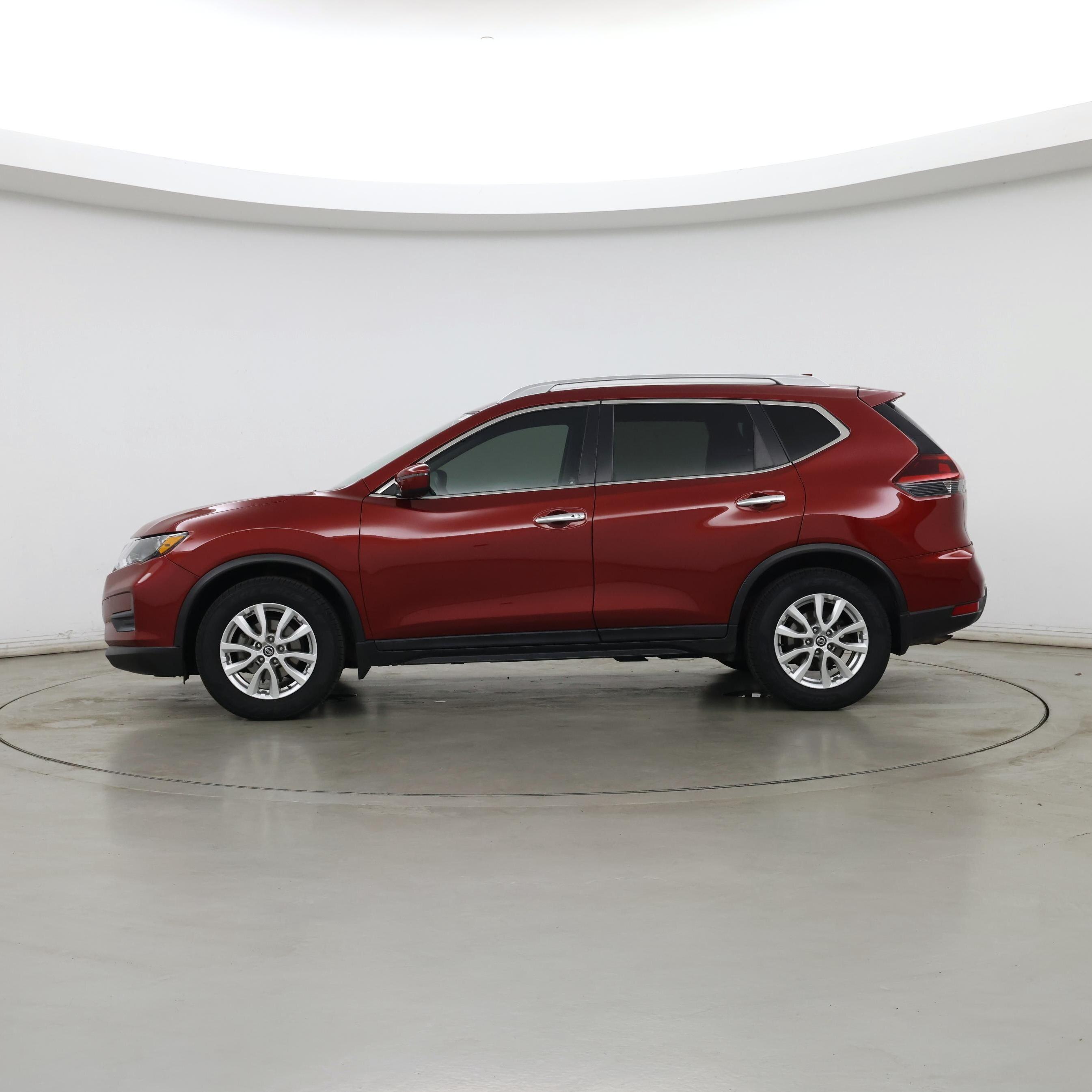 Thumbnail: 2020 Nissan Rogue - 3