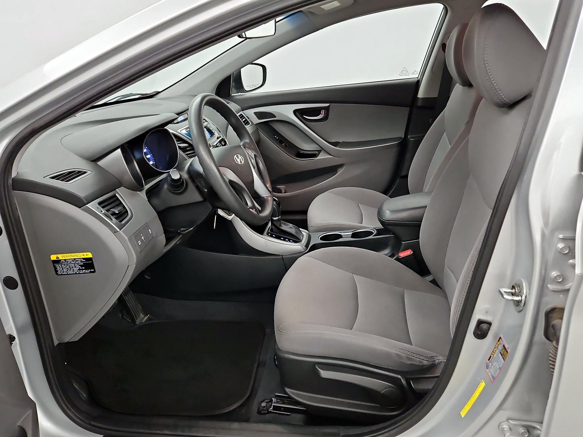 Thumbnail: 2016 Hyundai Elantra - 11