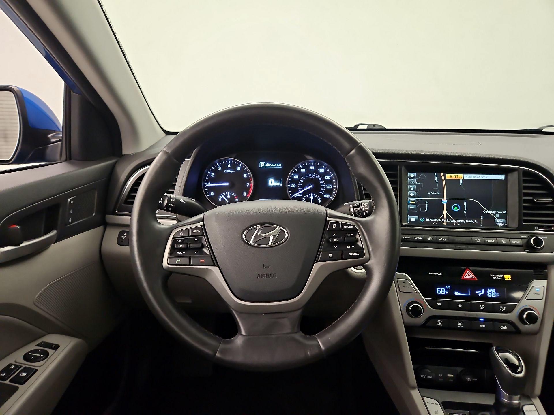 Thumbnail: 2017 Hyundai Elantra - 10