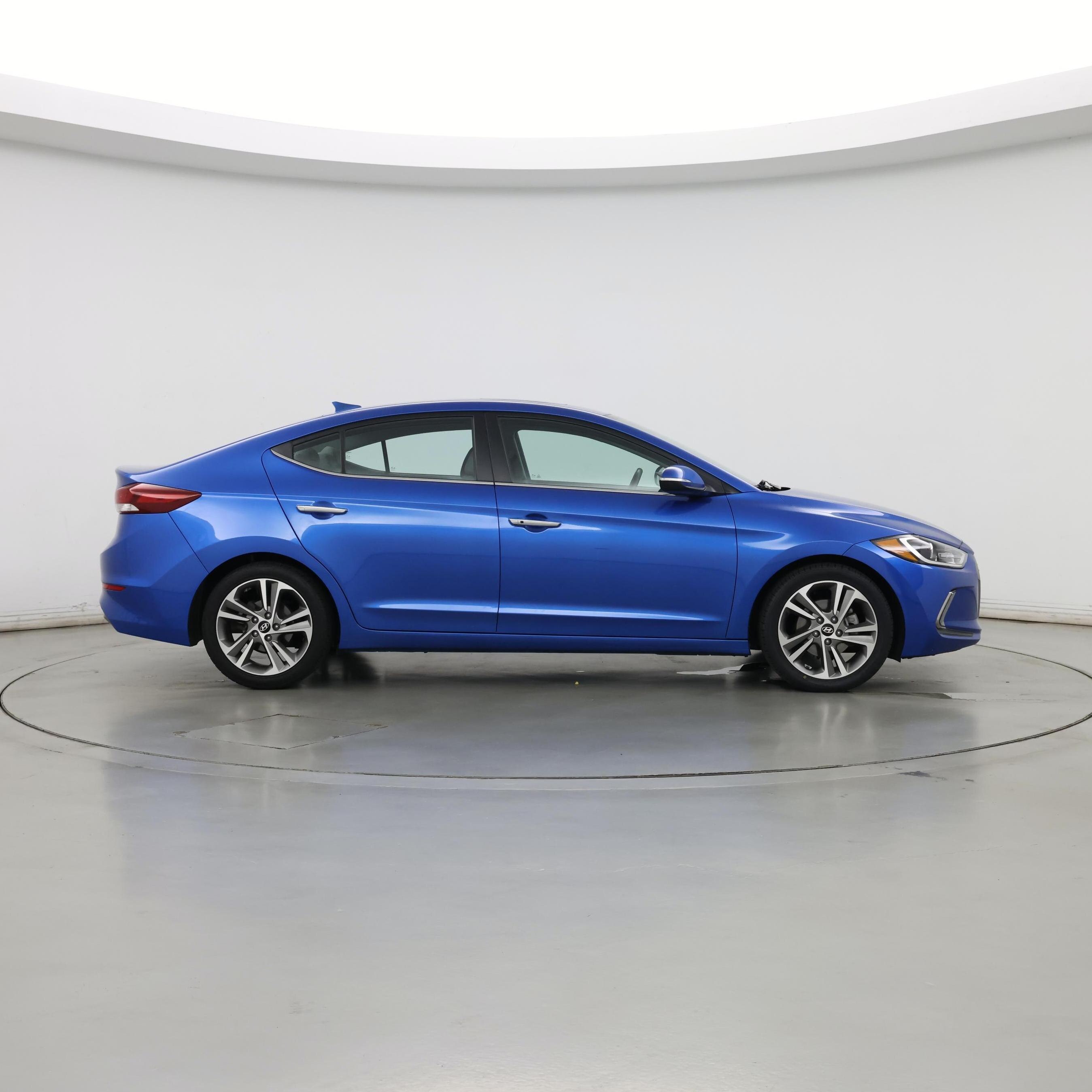 Thumbnail: 2017 Hyundai Elantra - 7